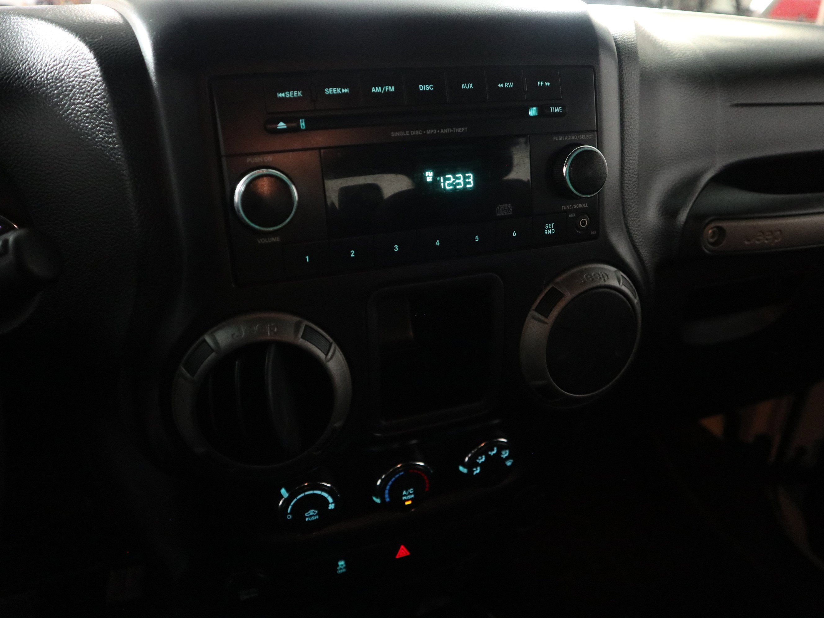 2013 Jeep Wrangler Sport 4WD
