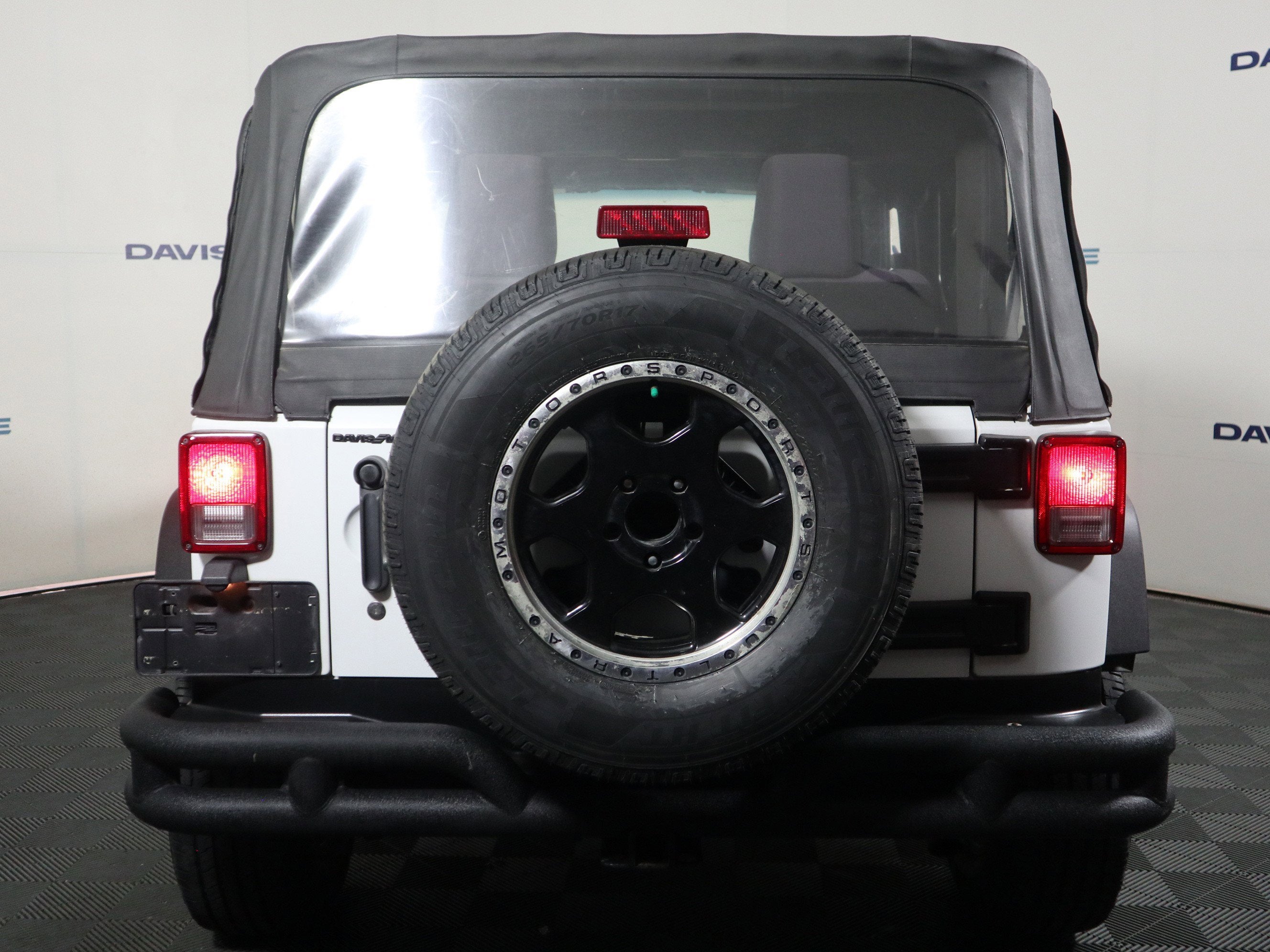 2013 Jeep Wrangler Sport 4WD