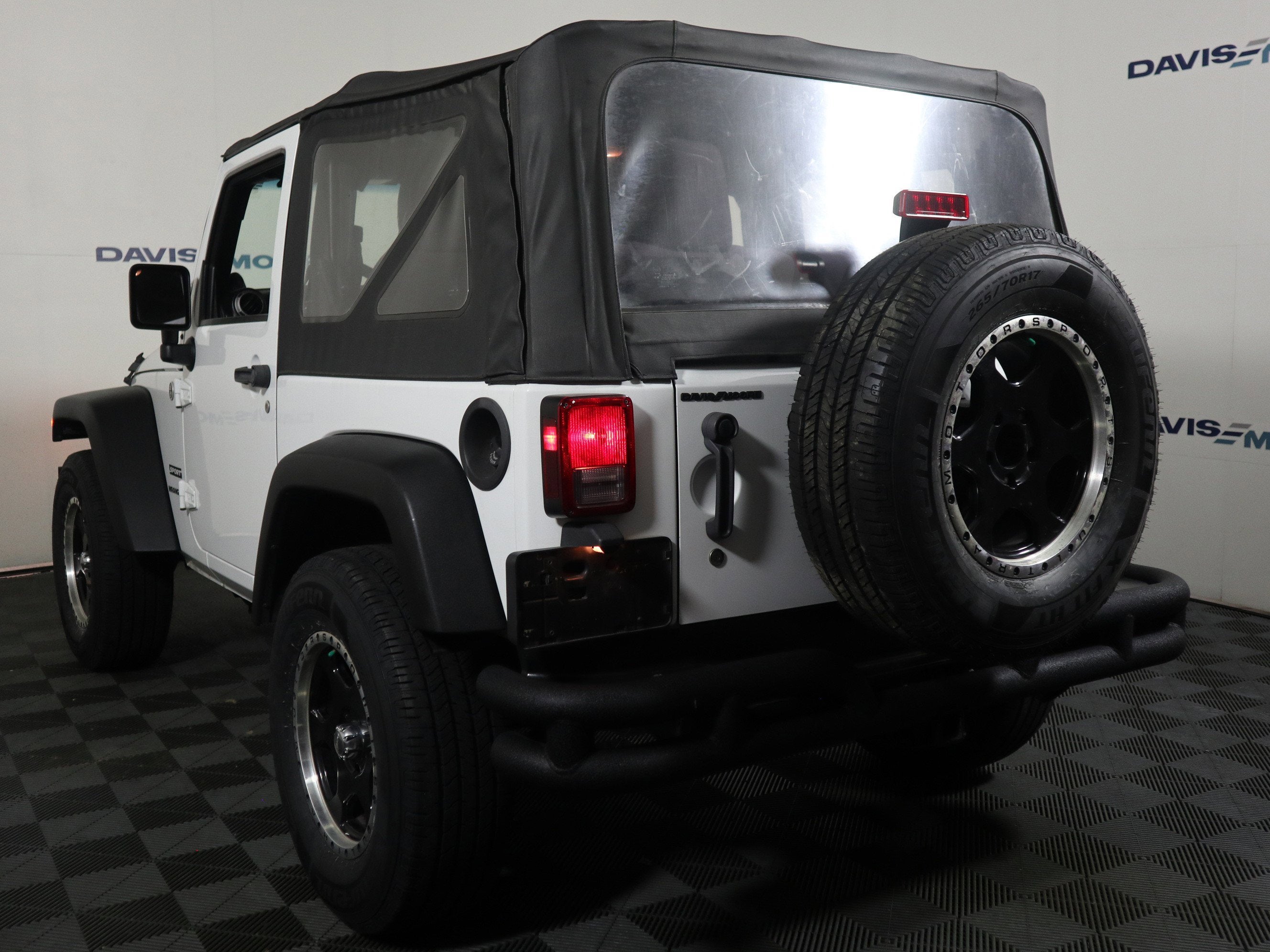 2013 Jeep Wrangler Sport 4WD