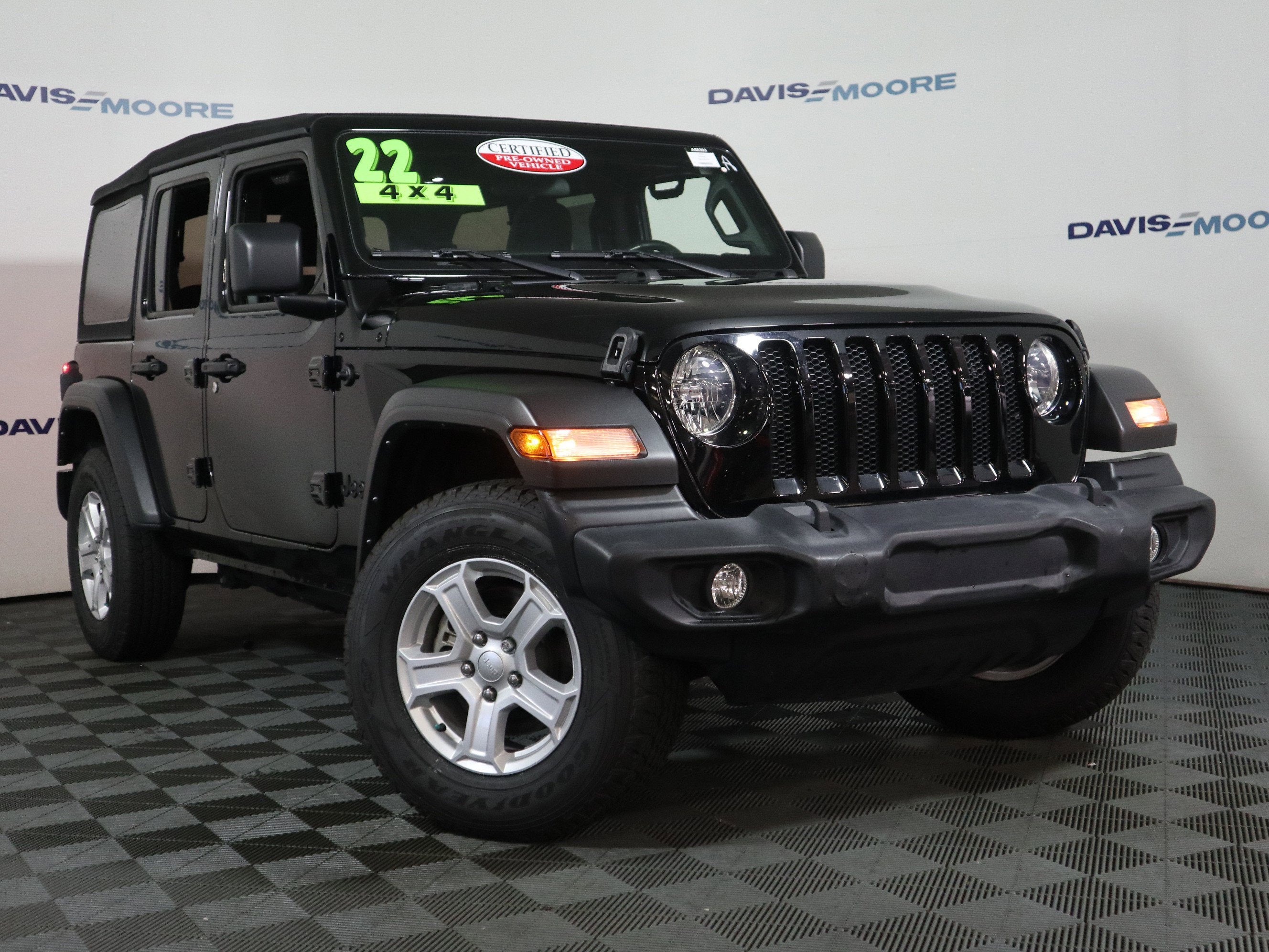 2022 Jeep Wrangler Sport S