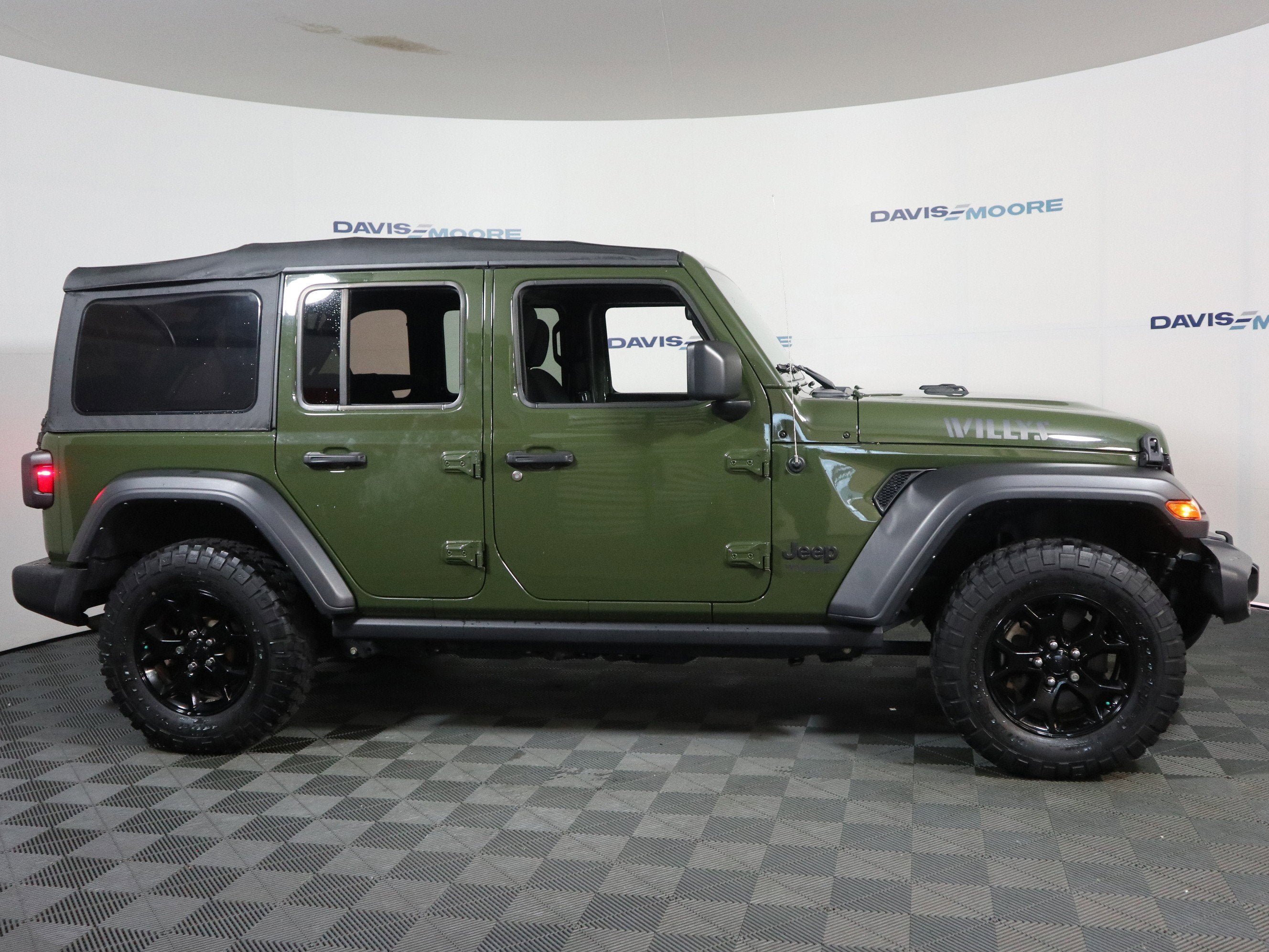 2021 Jeep Wrangler Willys Sport