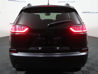 2023 Jeep Cherokee Altitude Lux