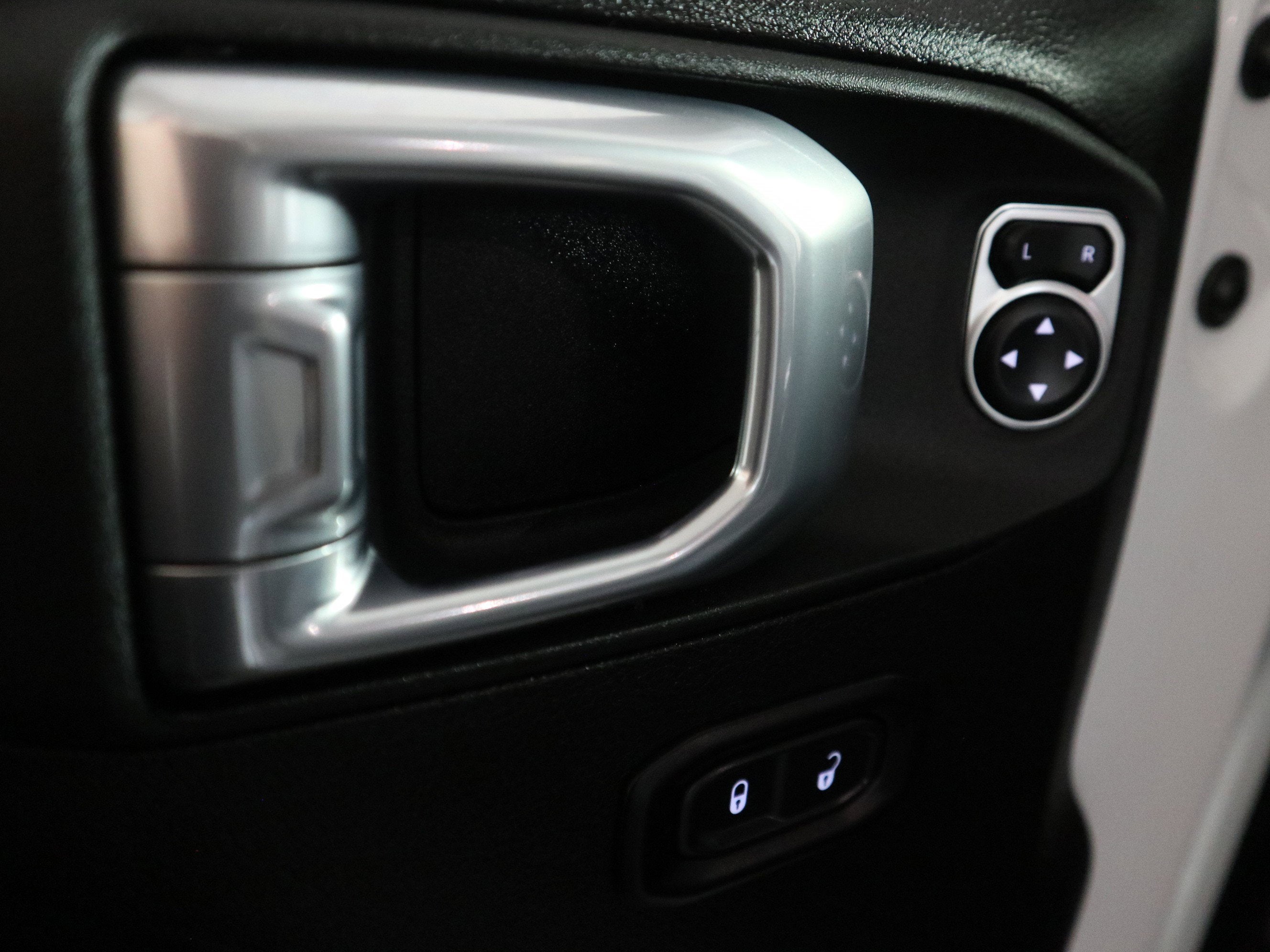 2025 Jeep Wrangler Sport S 4x4