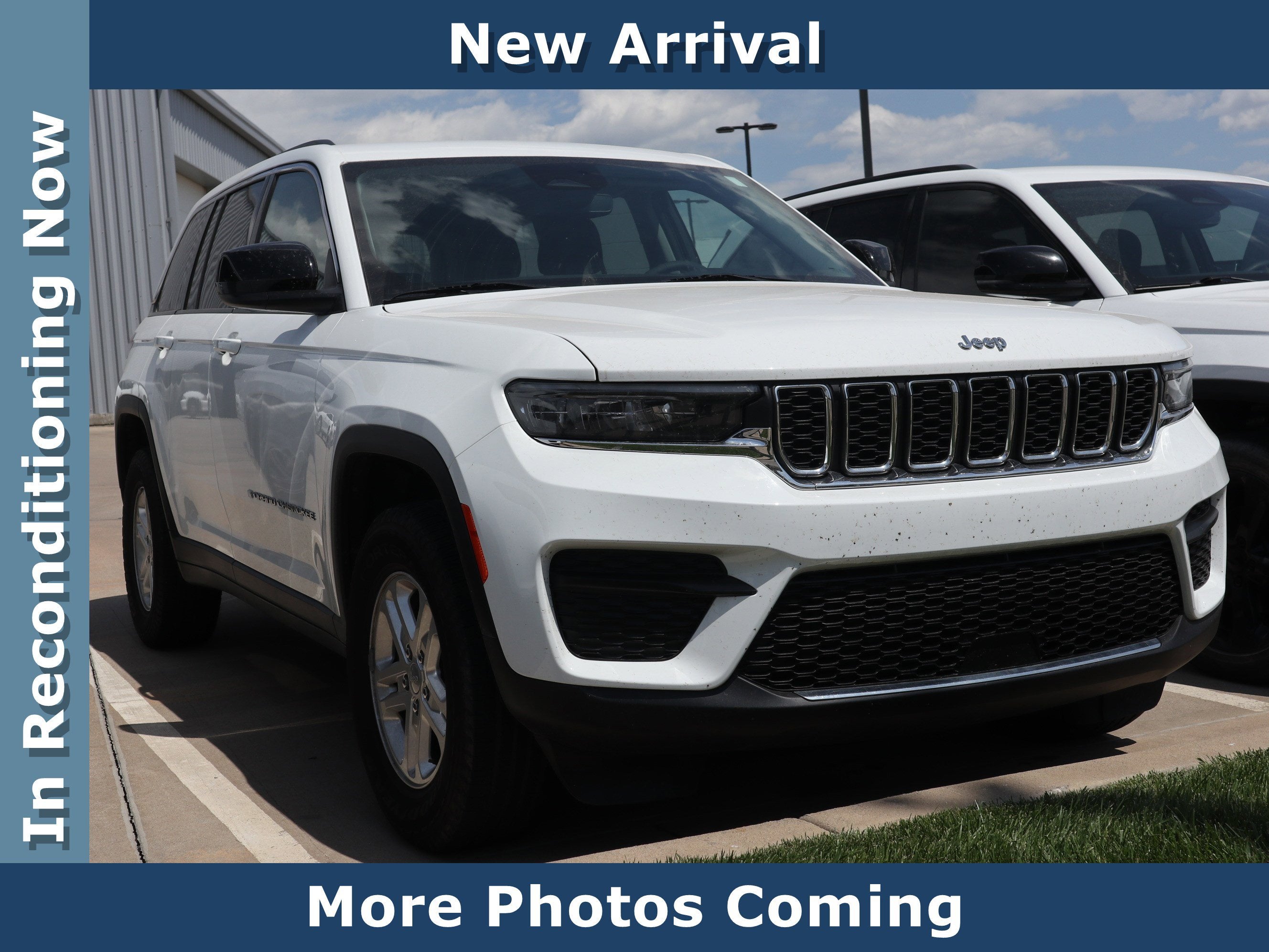 2023 Jeep Grand Cherokee Laredo