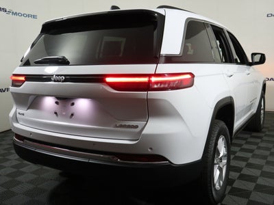 2026 Jeep Grand Cherokee Laredo