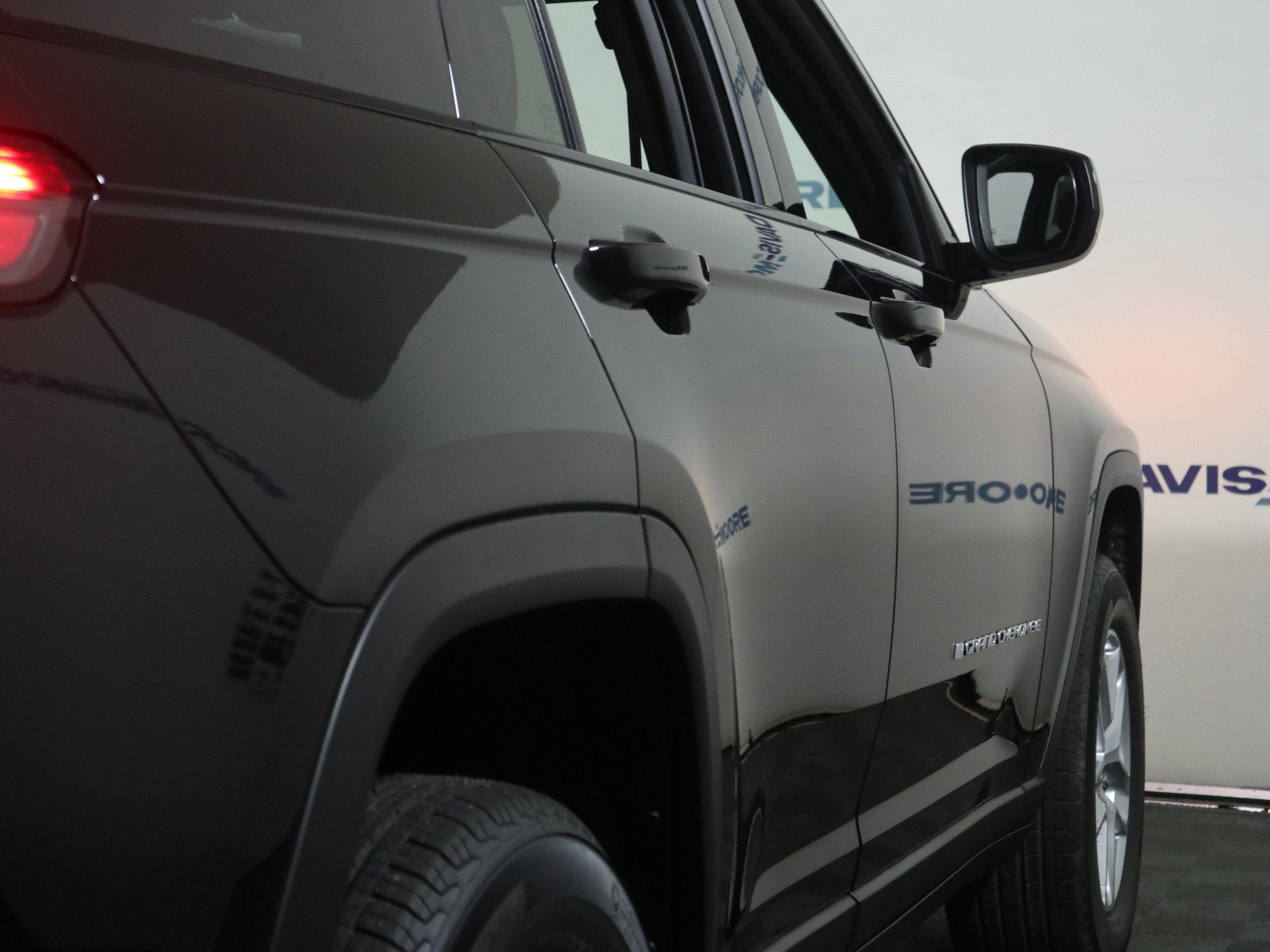 2026 Jeep Grand Cherokee Laredo X