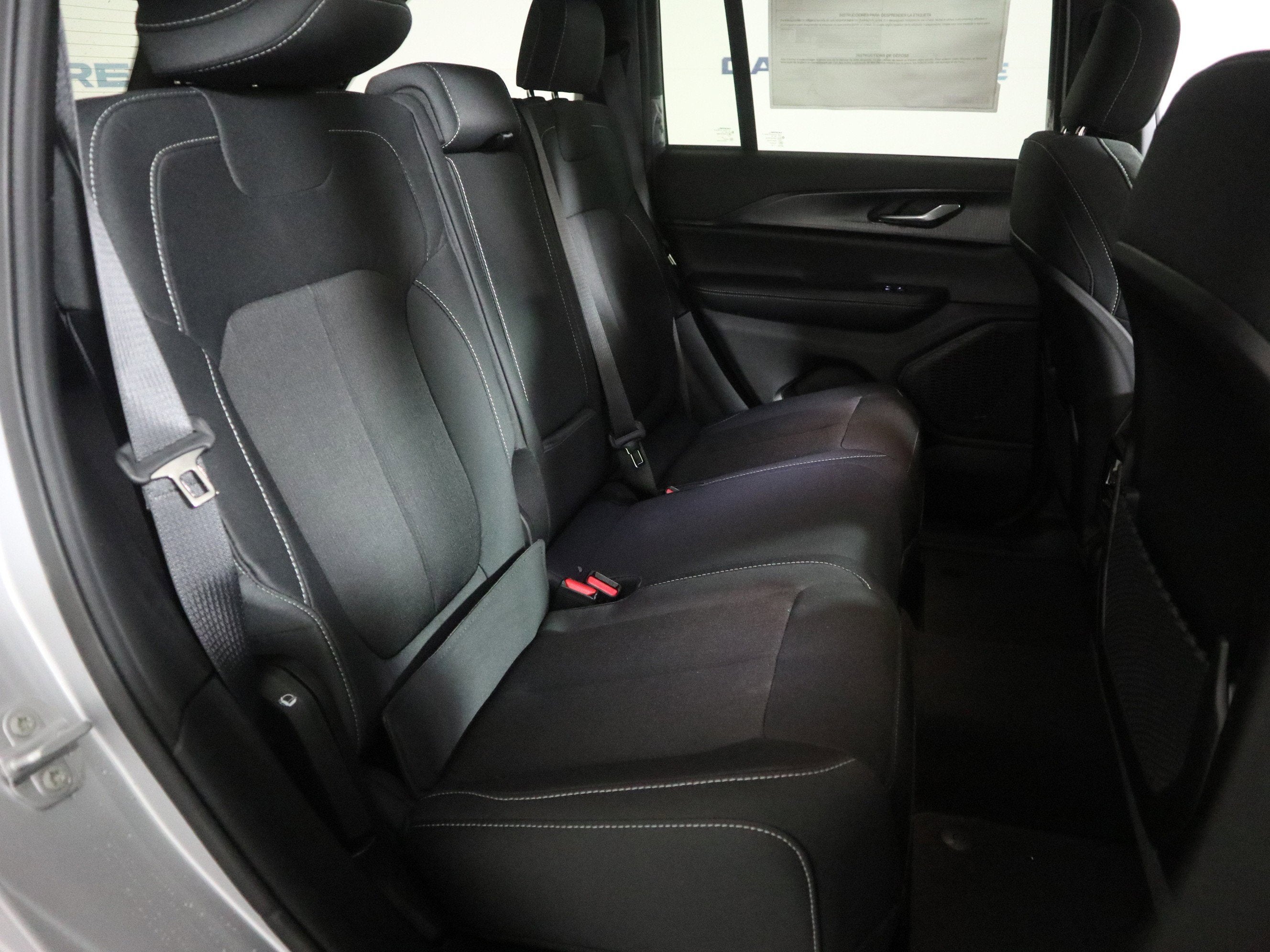 2026 Jeep Grand Cherokee Laredo X