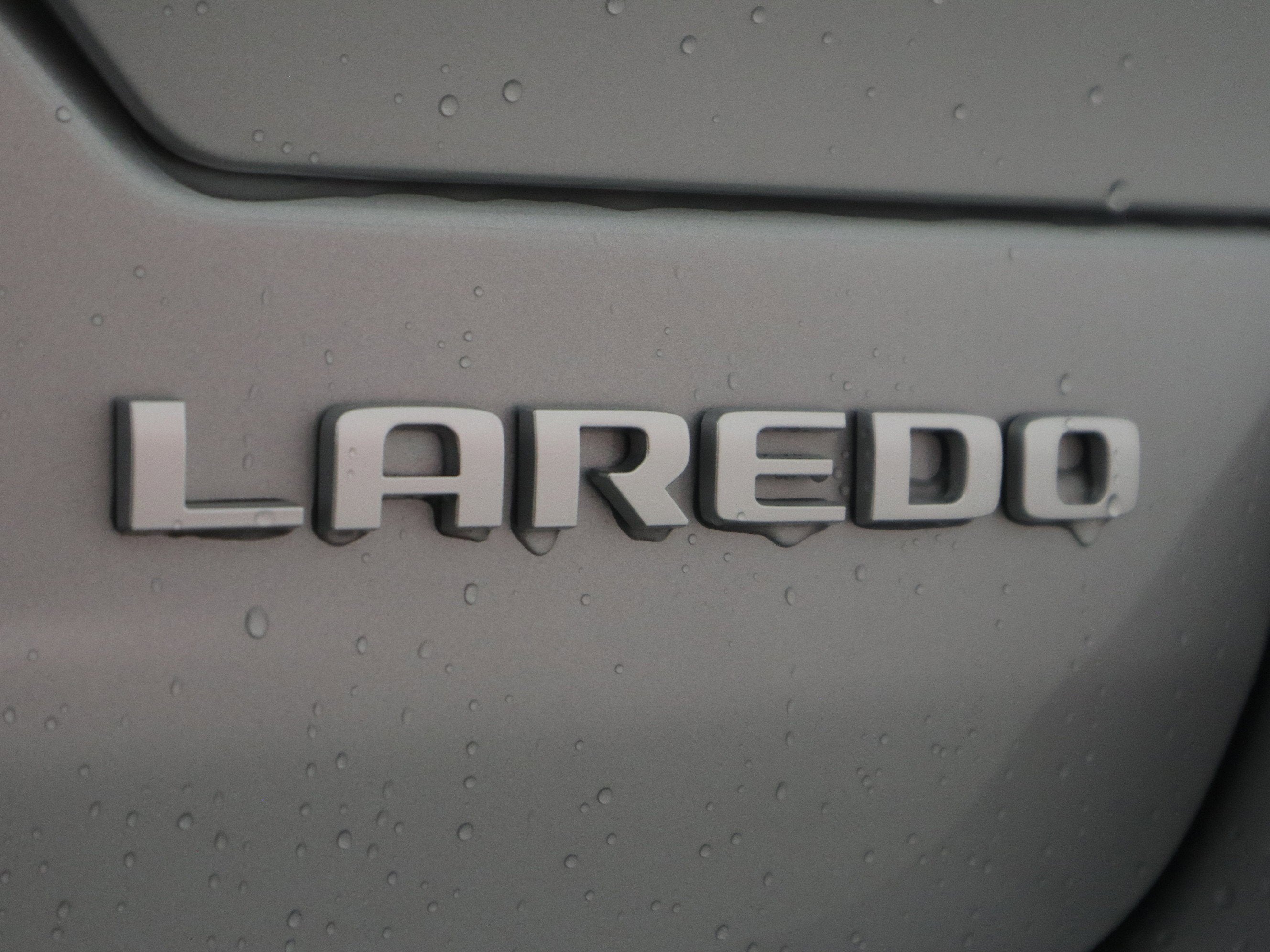 2026 Jeep Grand Cherokee Laredo X
