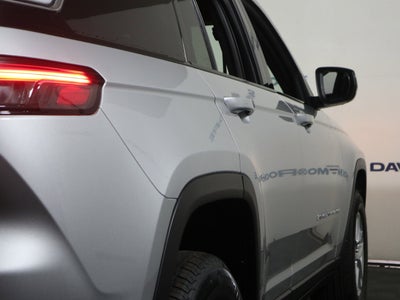 2026 Jeep Grand Cherokee Laredo X