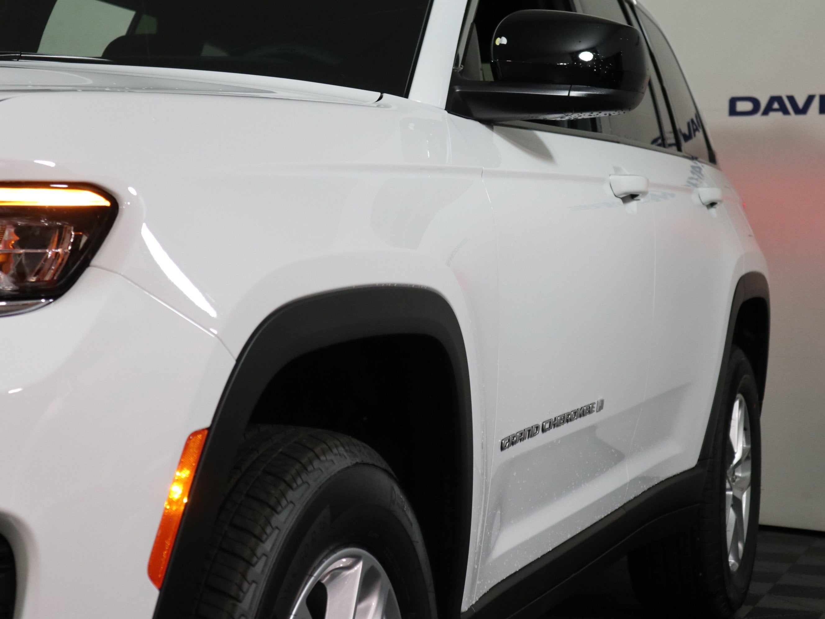 2026 Jeep Grand Cherokee Laredo X