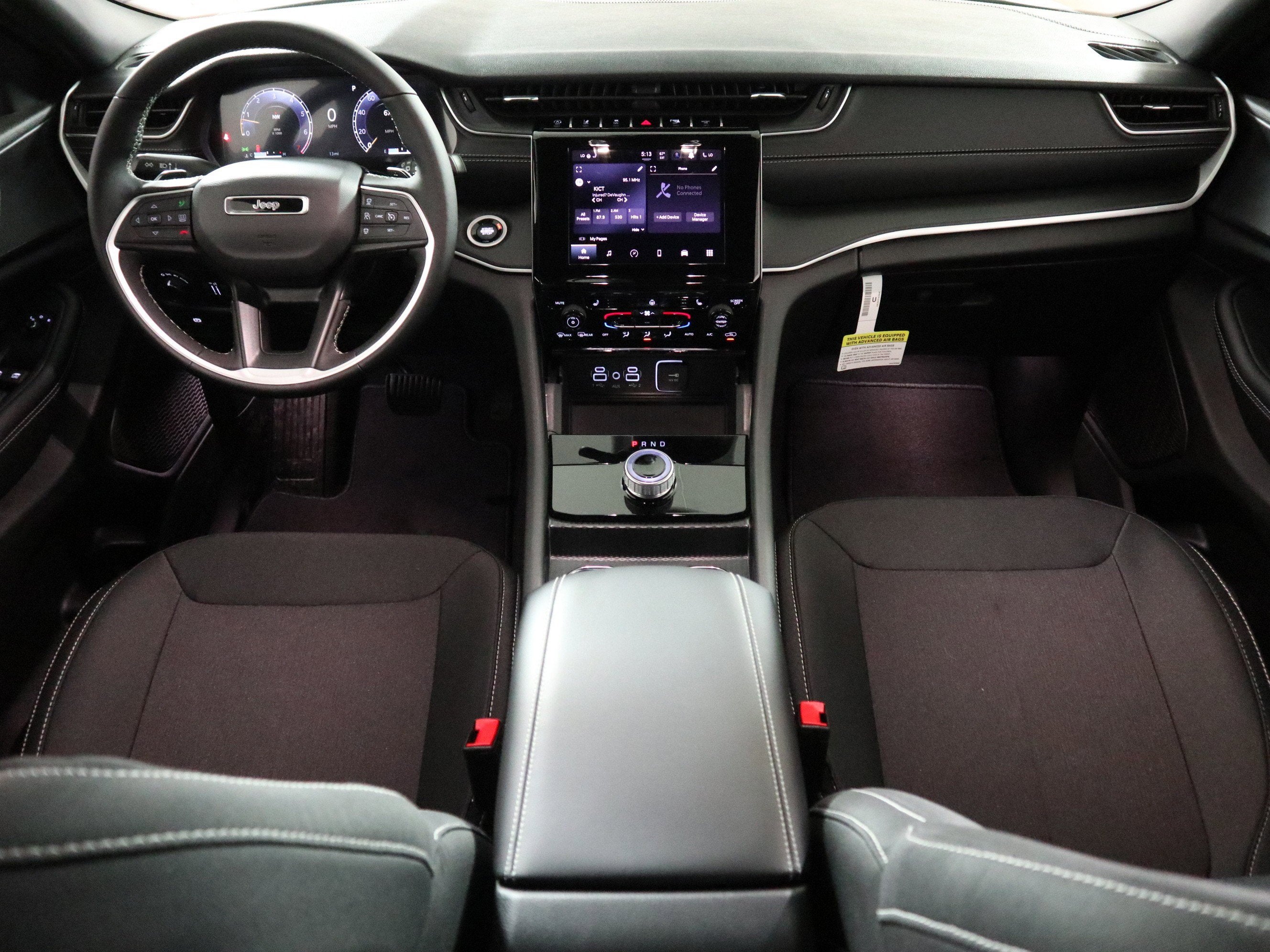 2026 Jeep Grand Cherokee Laredo X