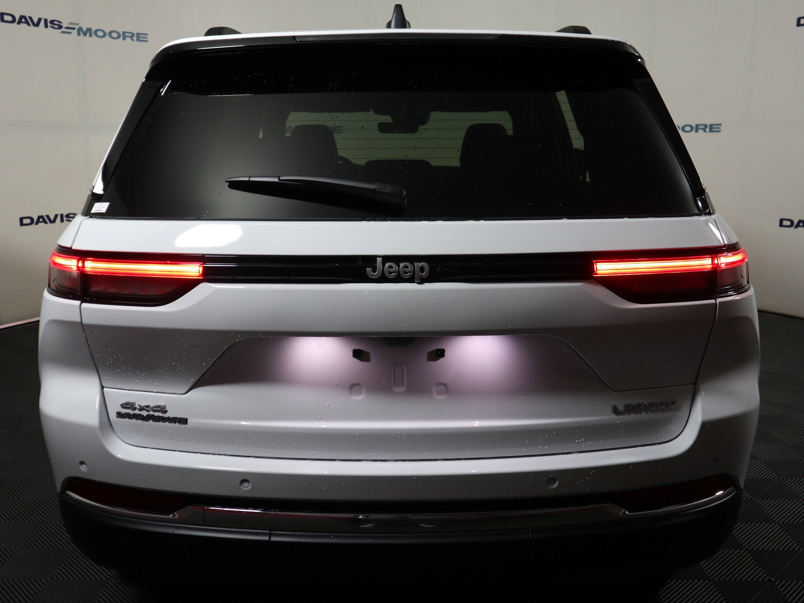 2026 Jeep Grand Cherokee Laredo X