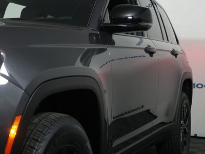 2026 Jeep Grand Cherokee Altitude