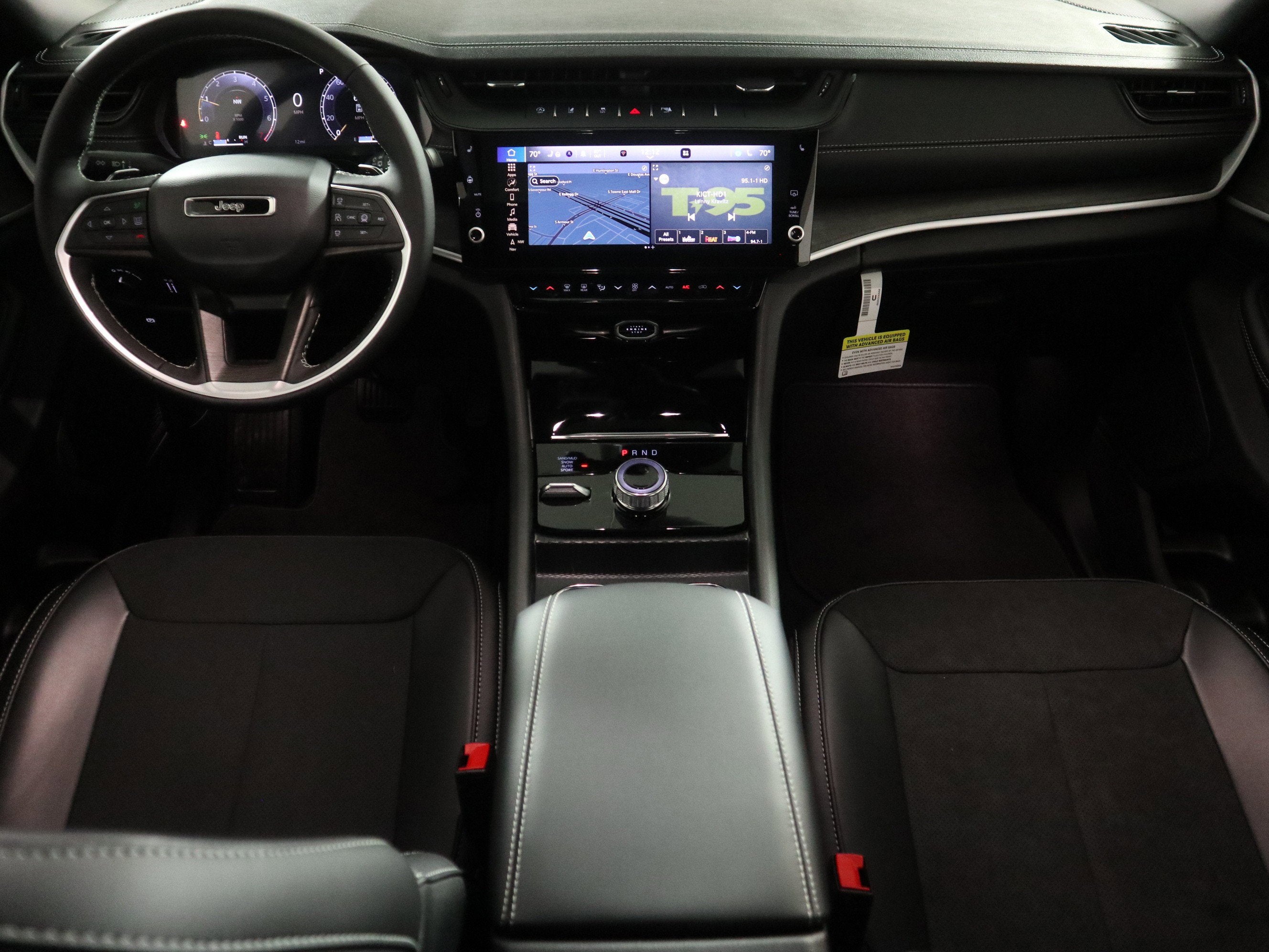 2026 Jeep Grand Cherokee Altitude