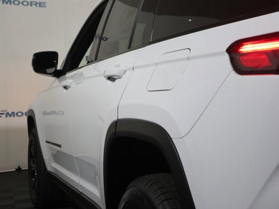 2026 Jeep Grand Cherokee Laredo