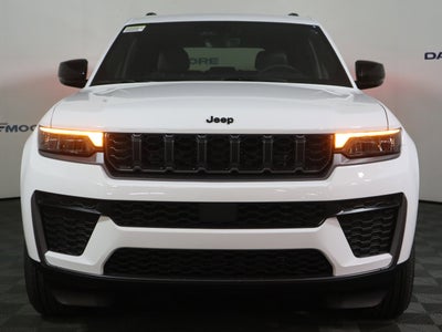 2026 Jeep Grand Cherokee Laredo
