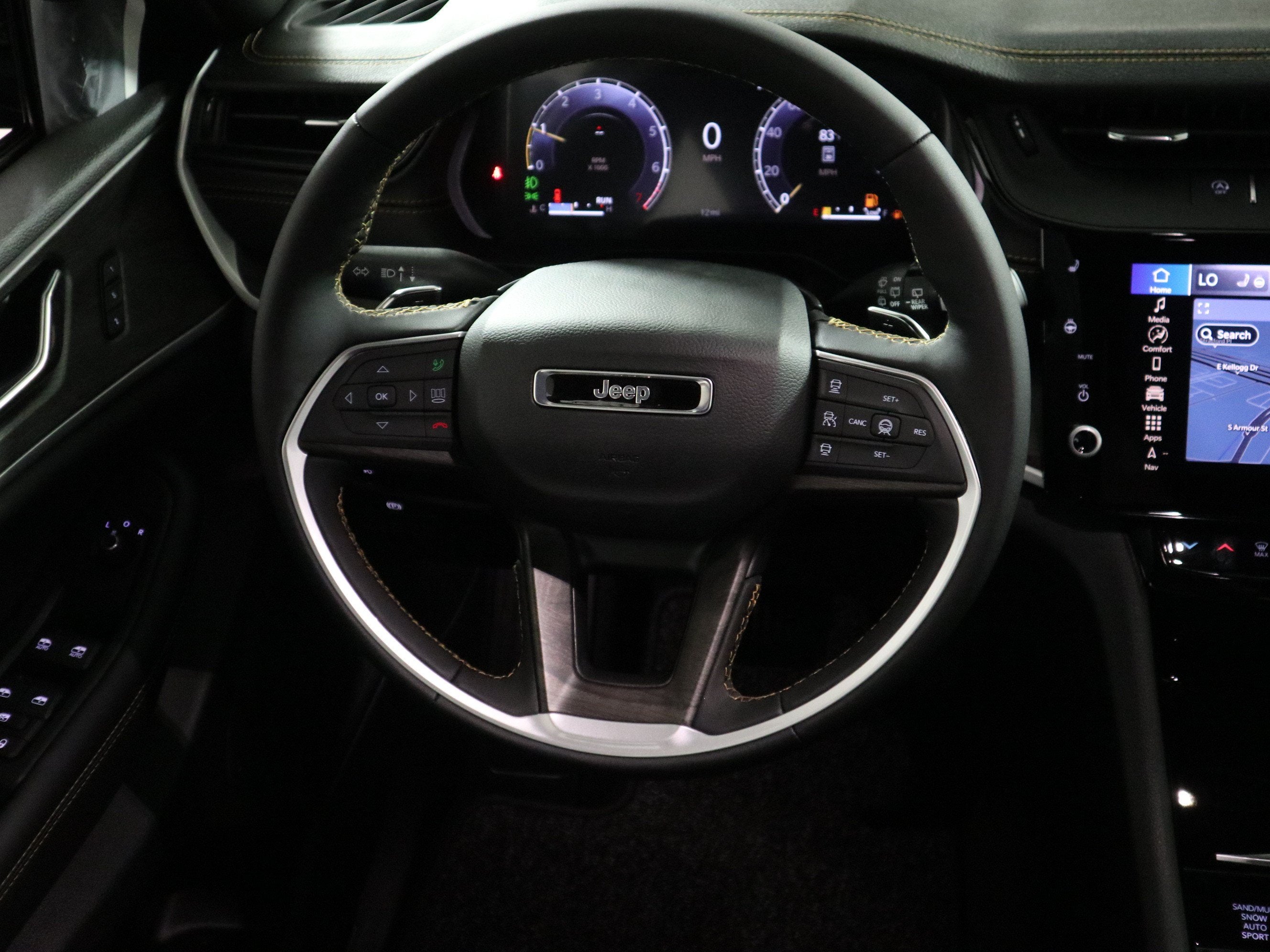 2026 Jeep Grand Cherokee 85th Anniversary Edition 4x4