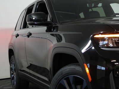 2026 Jeep Grand Cherokee 85th Anniversary Edition 4x4