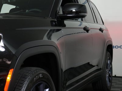 2026 Jeep Grand Cherokee 85th Anniversary Edition 4x4