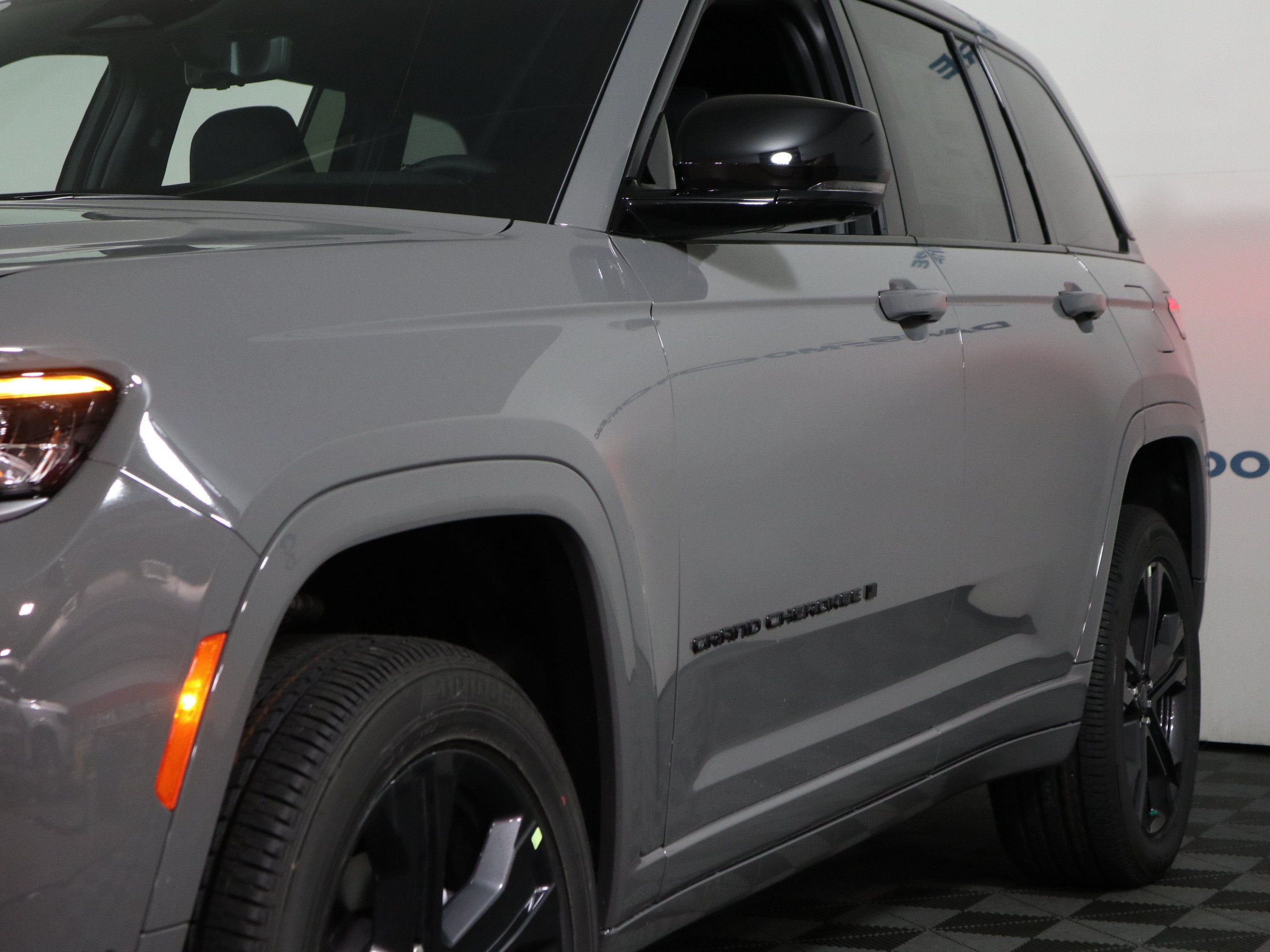 2027 Jeep Grand Cherokee Limited