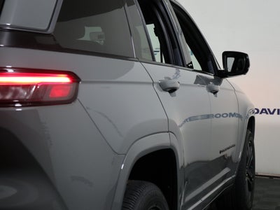 2027 Jeep Grand Cherokee Limited
