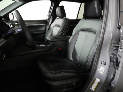 2027 Jeep Grand Cherokee Limited