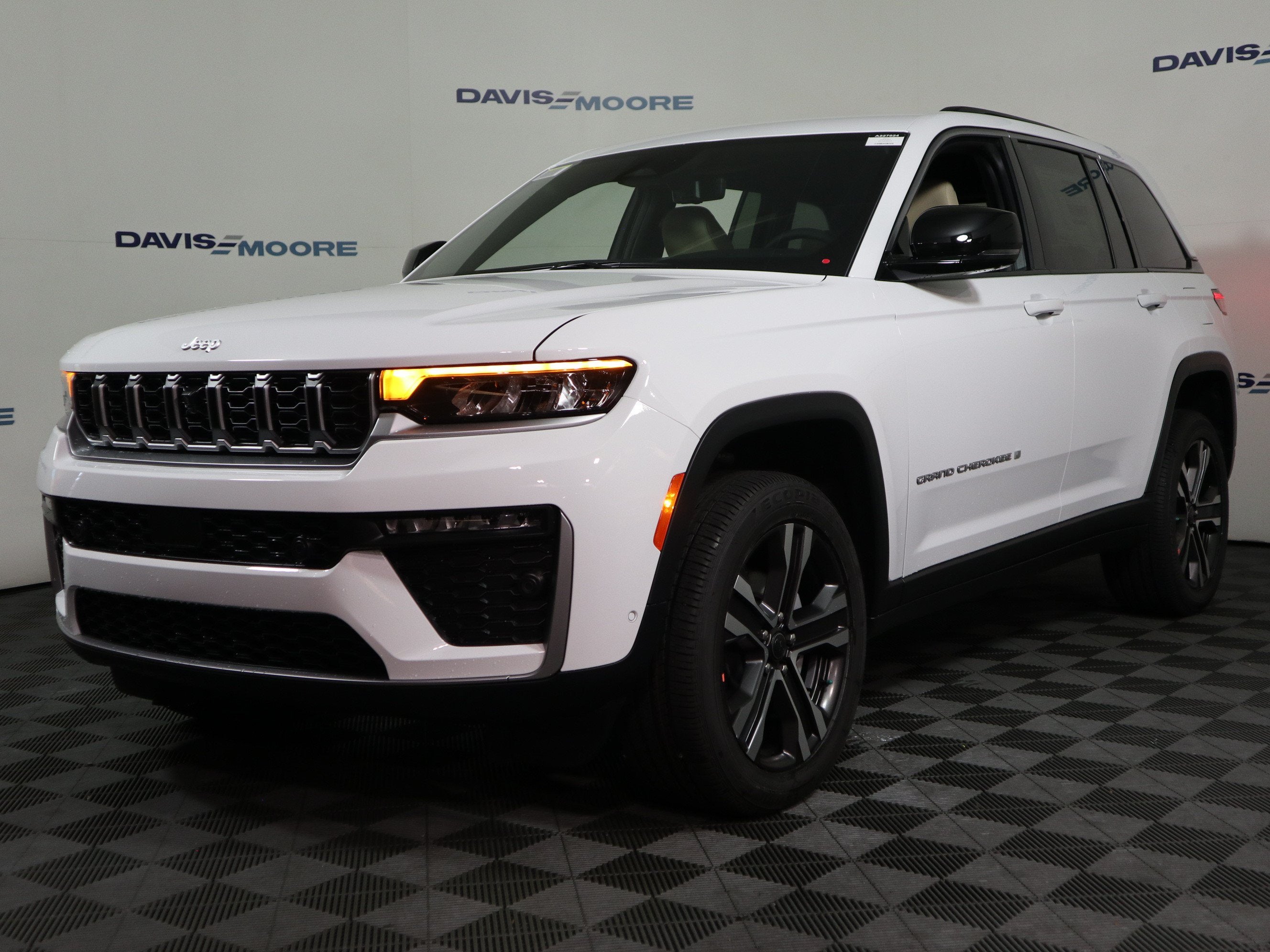 2027 Jeep Grand Cherokee Limited