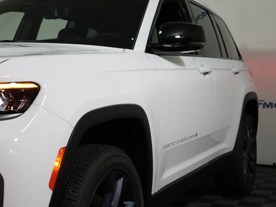 2026 Jeep Grand Cherokee 85th Anniversary Edition 4x4