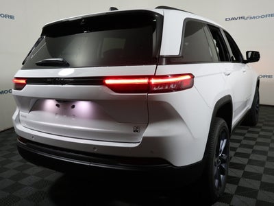 2026 Jeep Grand Cherokee 85th Anniversary Edition 4x4