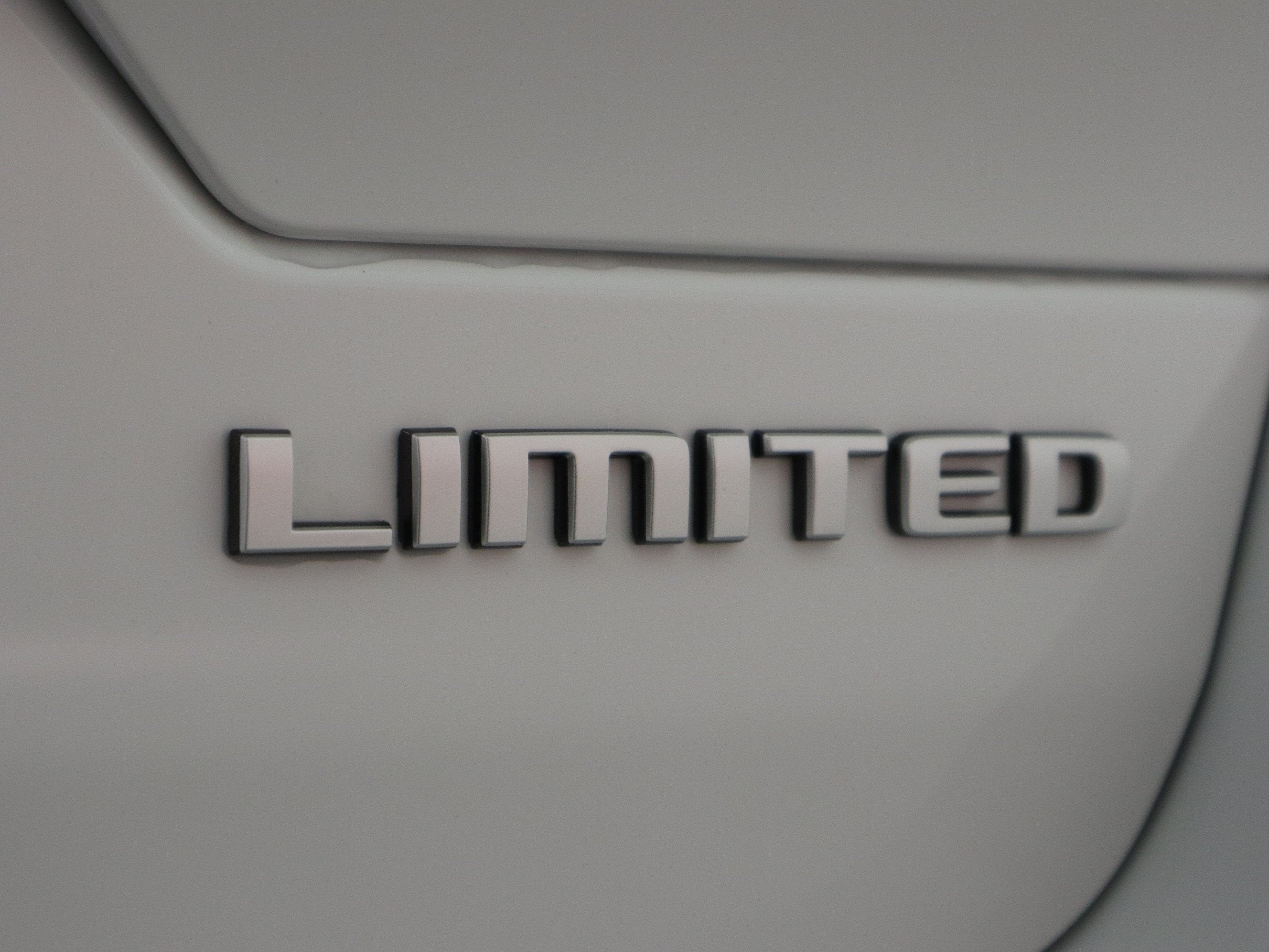 2027 Jeep Grand Cherokee Limited