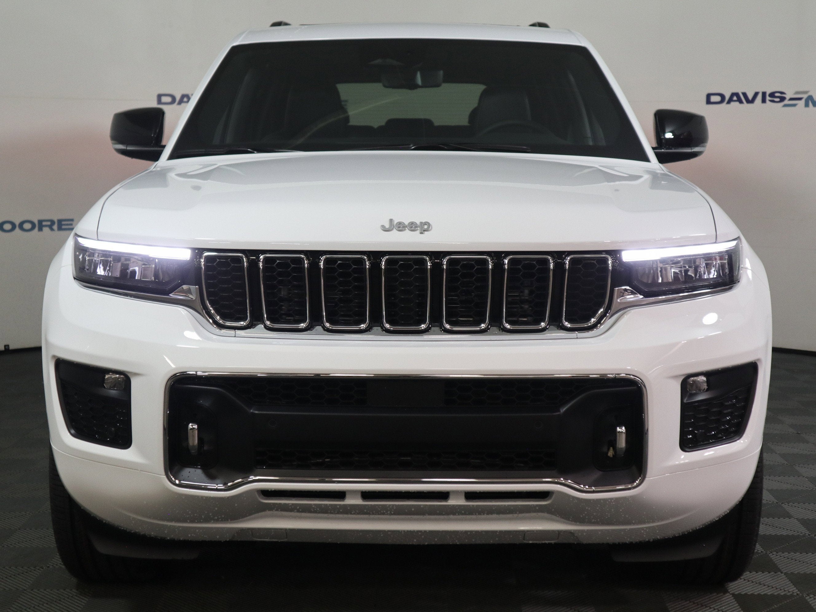 2025 Jeep Grand Cherokee Overland