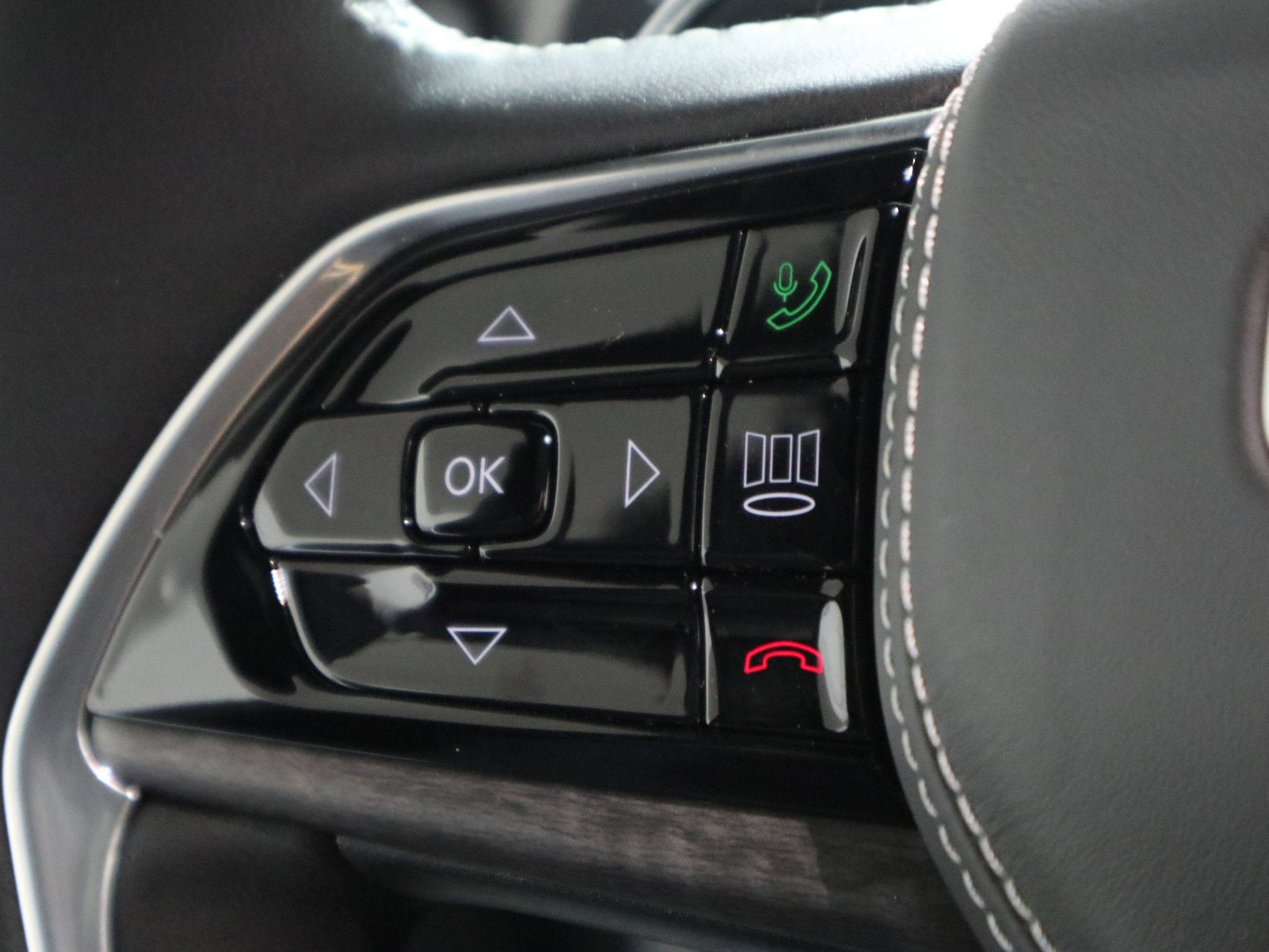 2025 Jeep Grand Cherokee Overland