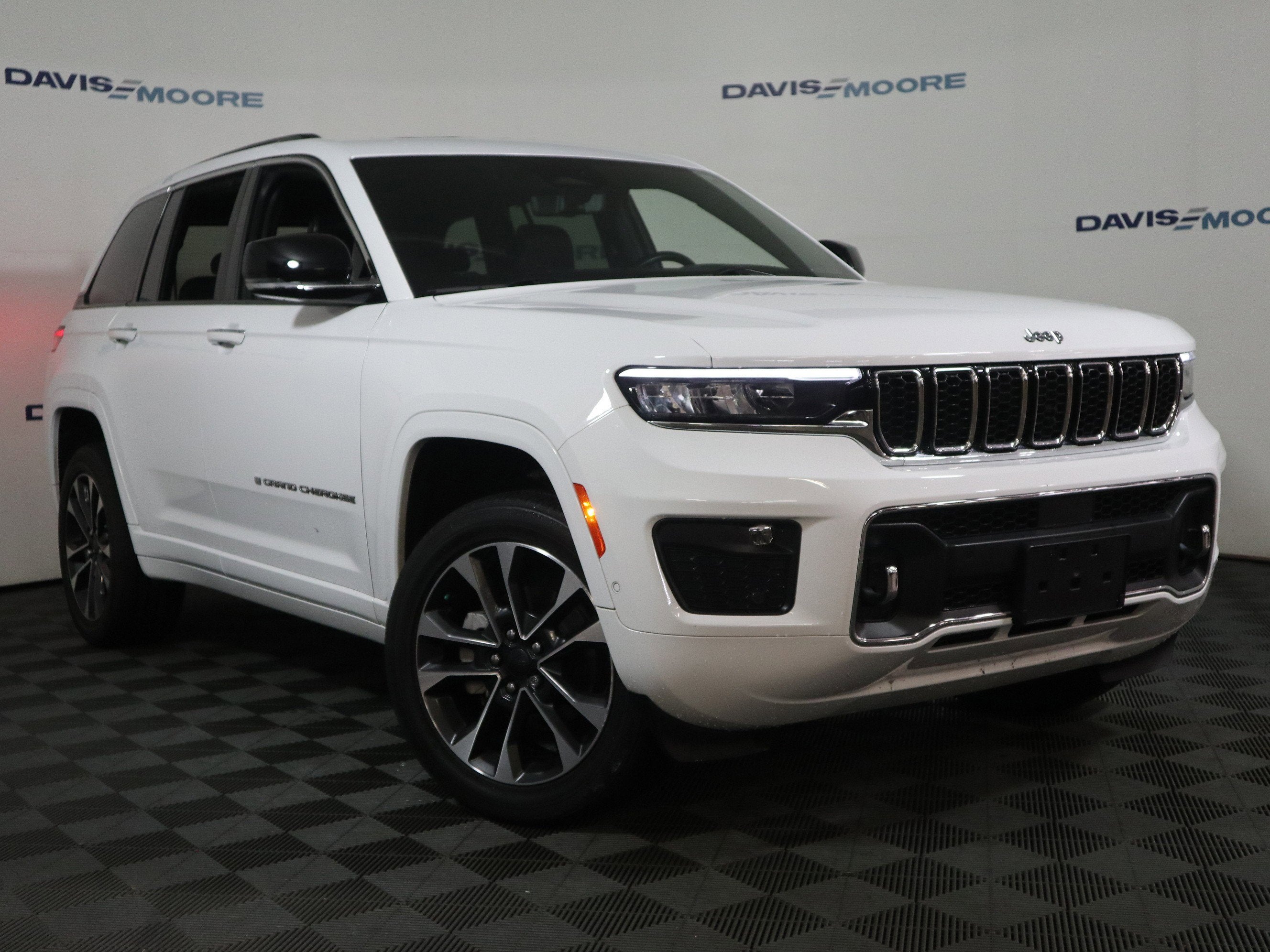 2022 Jeep Grand Cherokee Overland