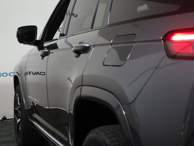 2025 Jeep Grand Cherokee Summit