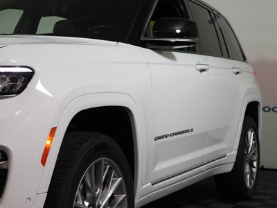 2022 Jeep Grand Cherokee Summit