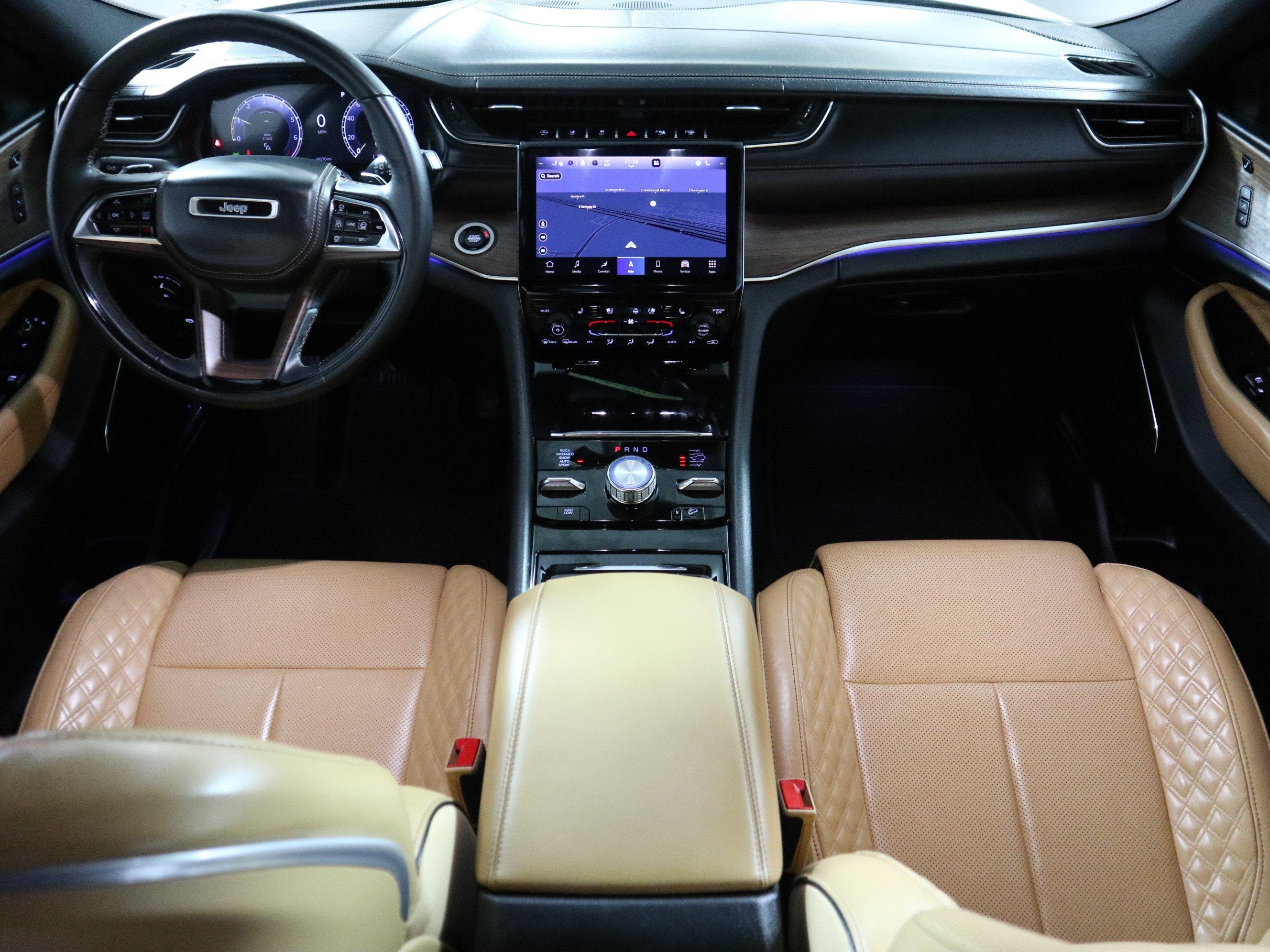 2022 Jeep Grand Cherokee Summit