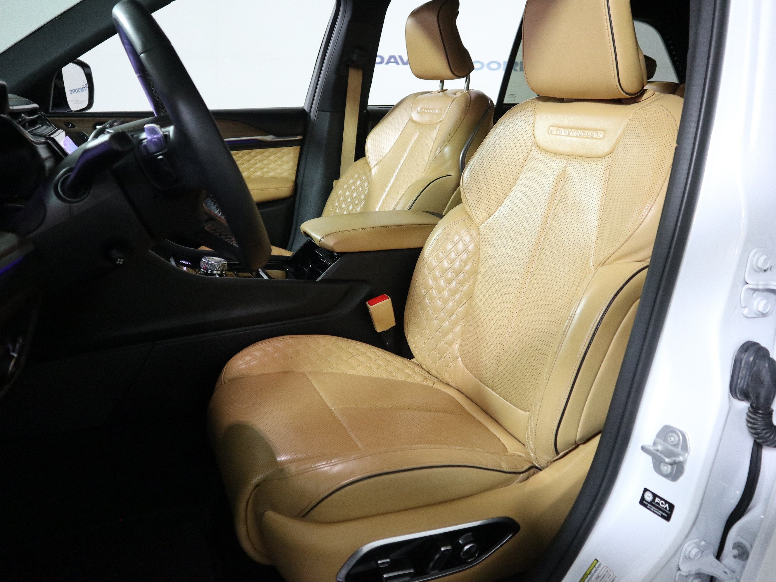 2022 Jeep Grand Cherokee Summit