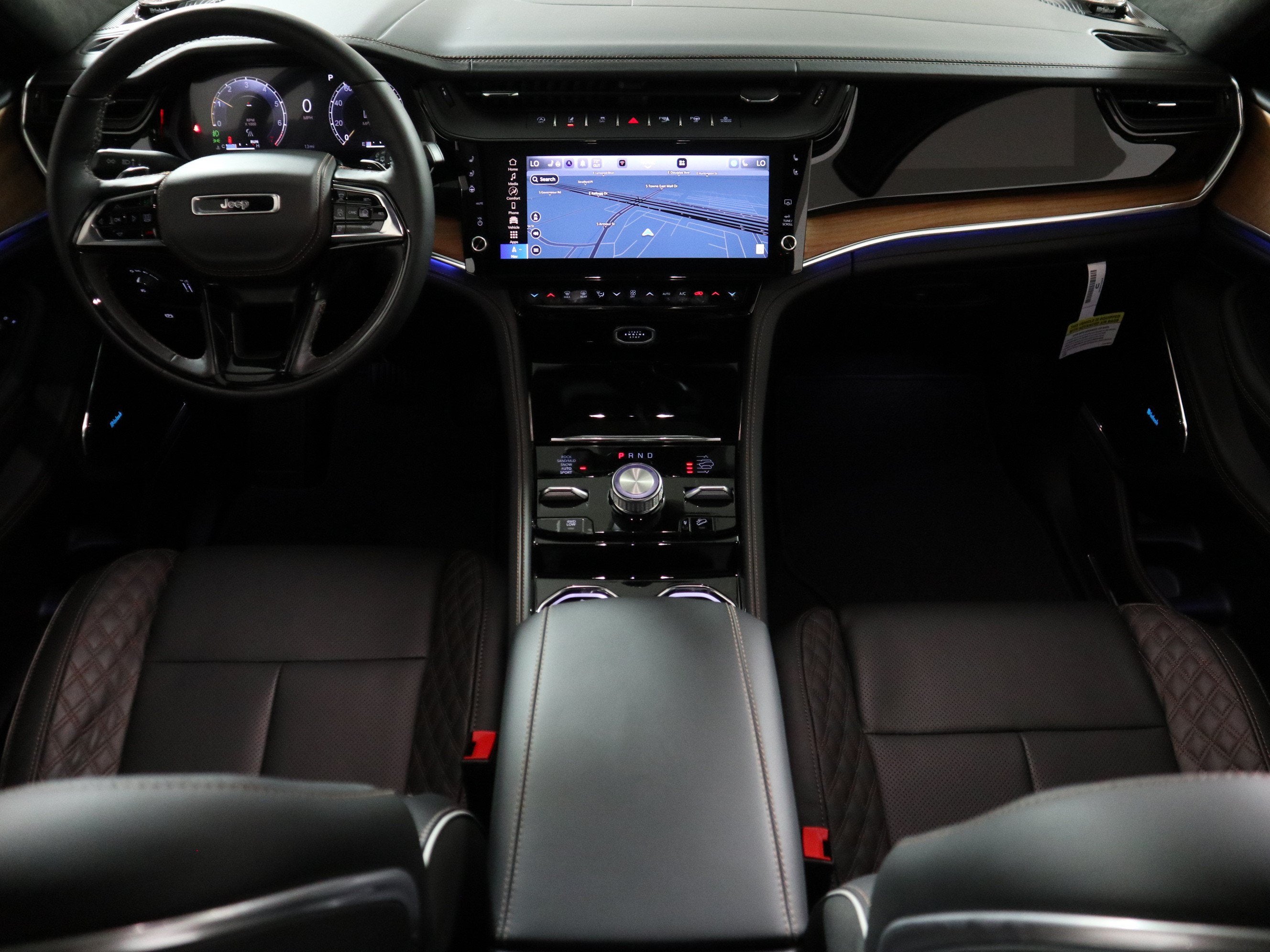 2027 Jeep Grand Cherokee Summit