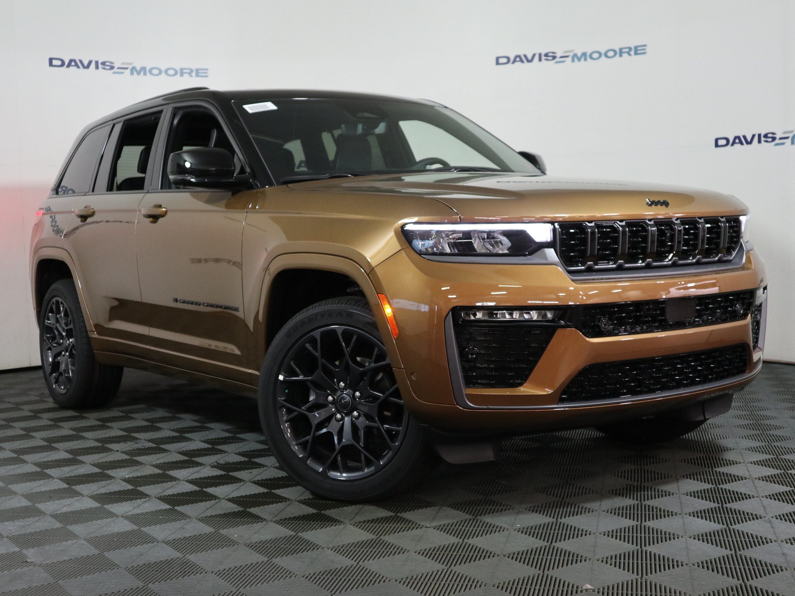 2027 Jeep Grand Cherokee Summit