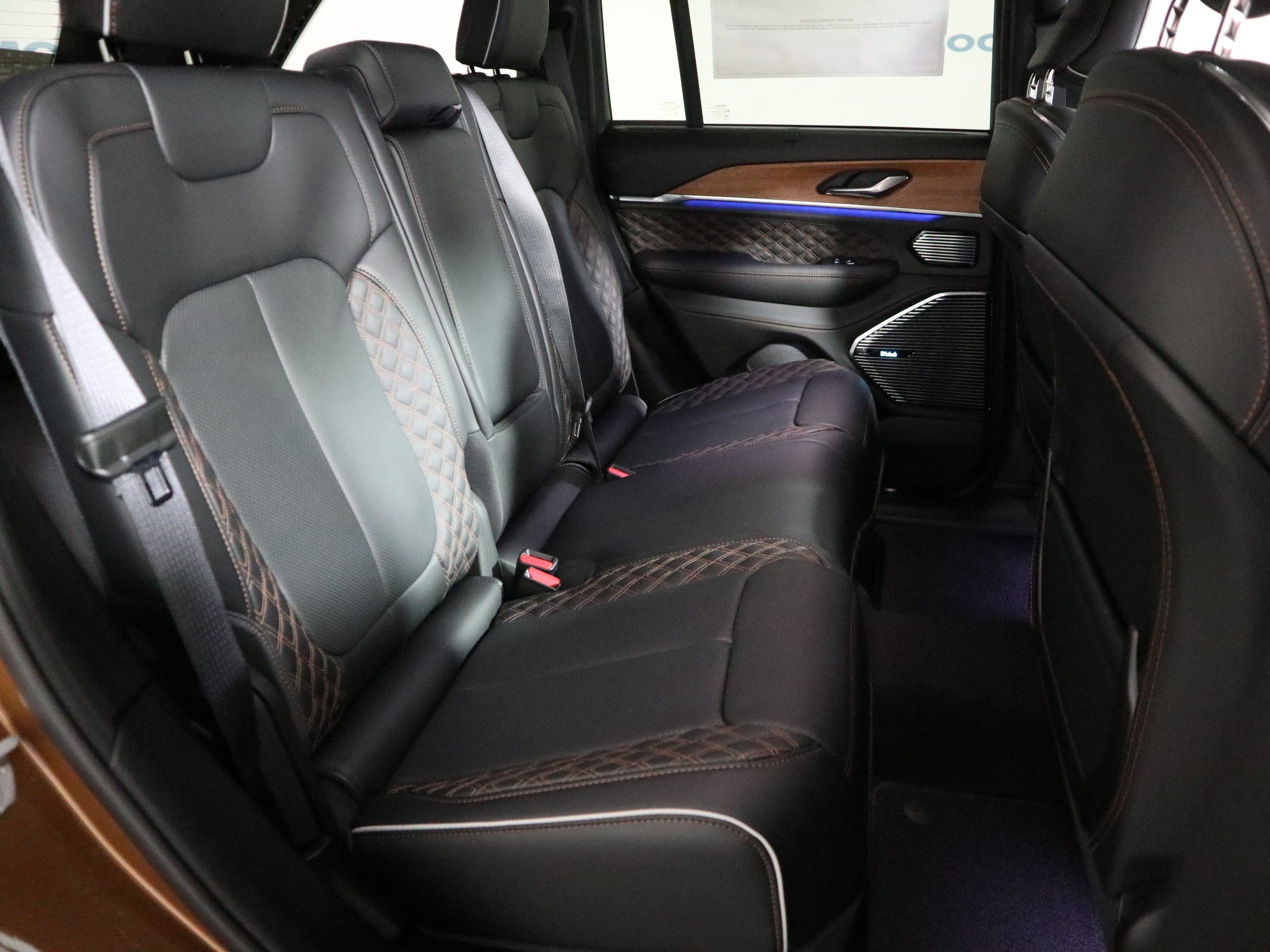 2027 Jeep Grand Cherokee Summit