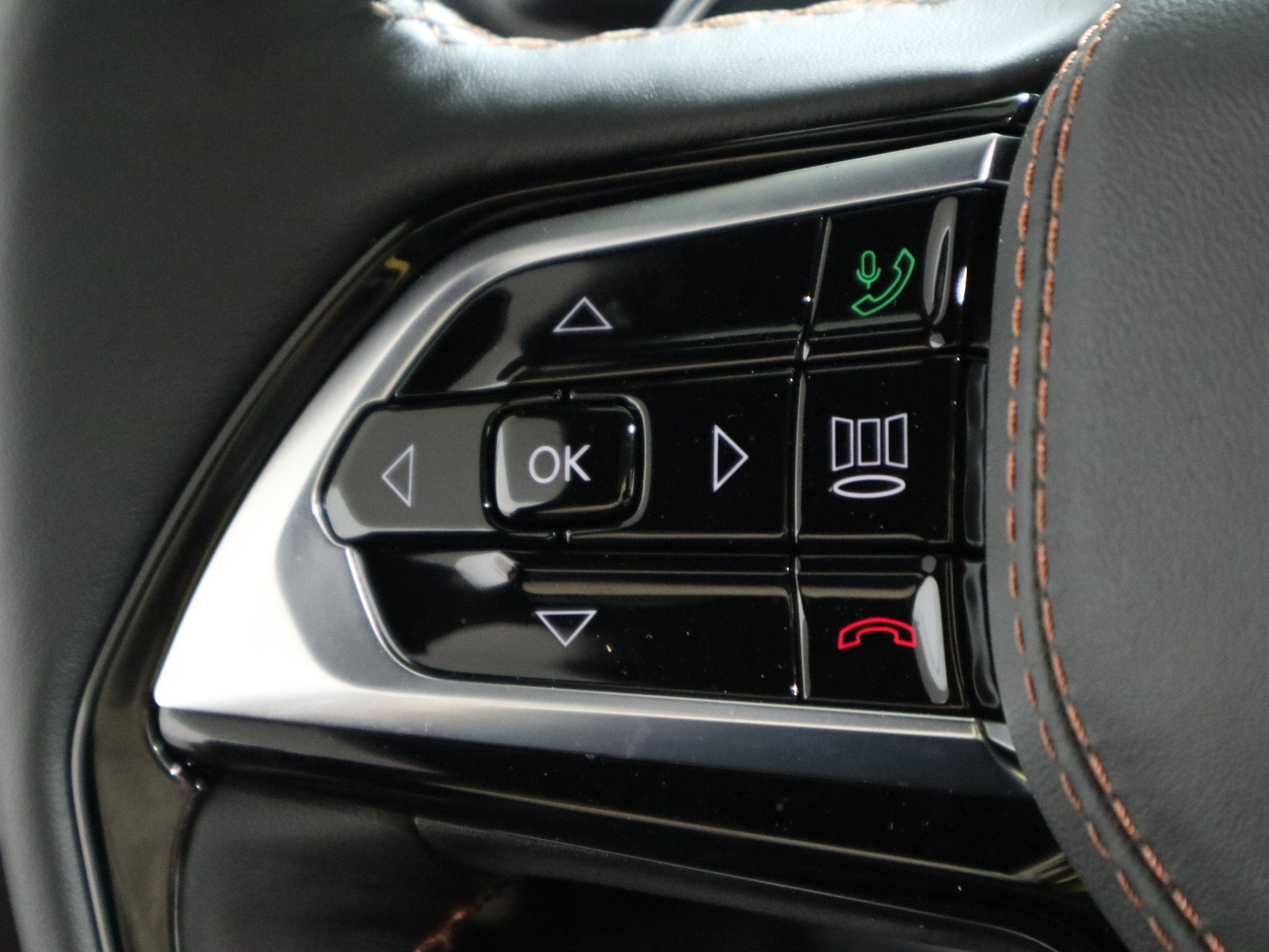 2027 Jeep Grand Cherokee Summit