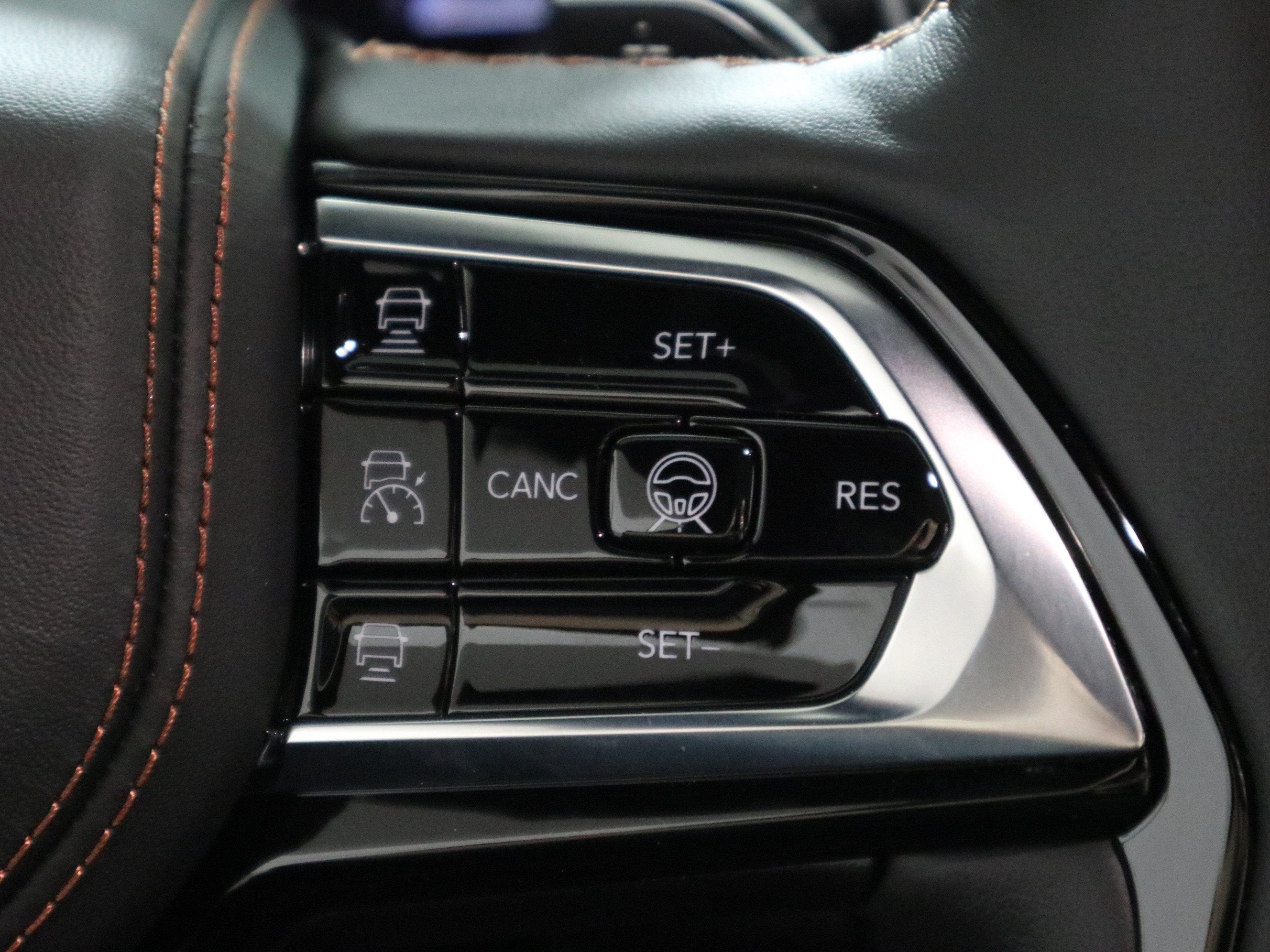 2027 Jeep Grand Cherokee Summit