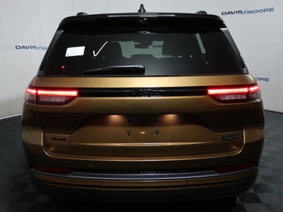 2027 Jeep Grand Cherokee Summit