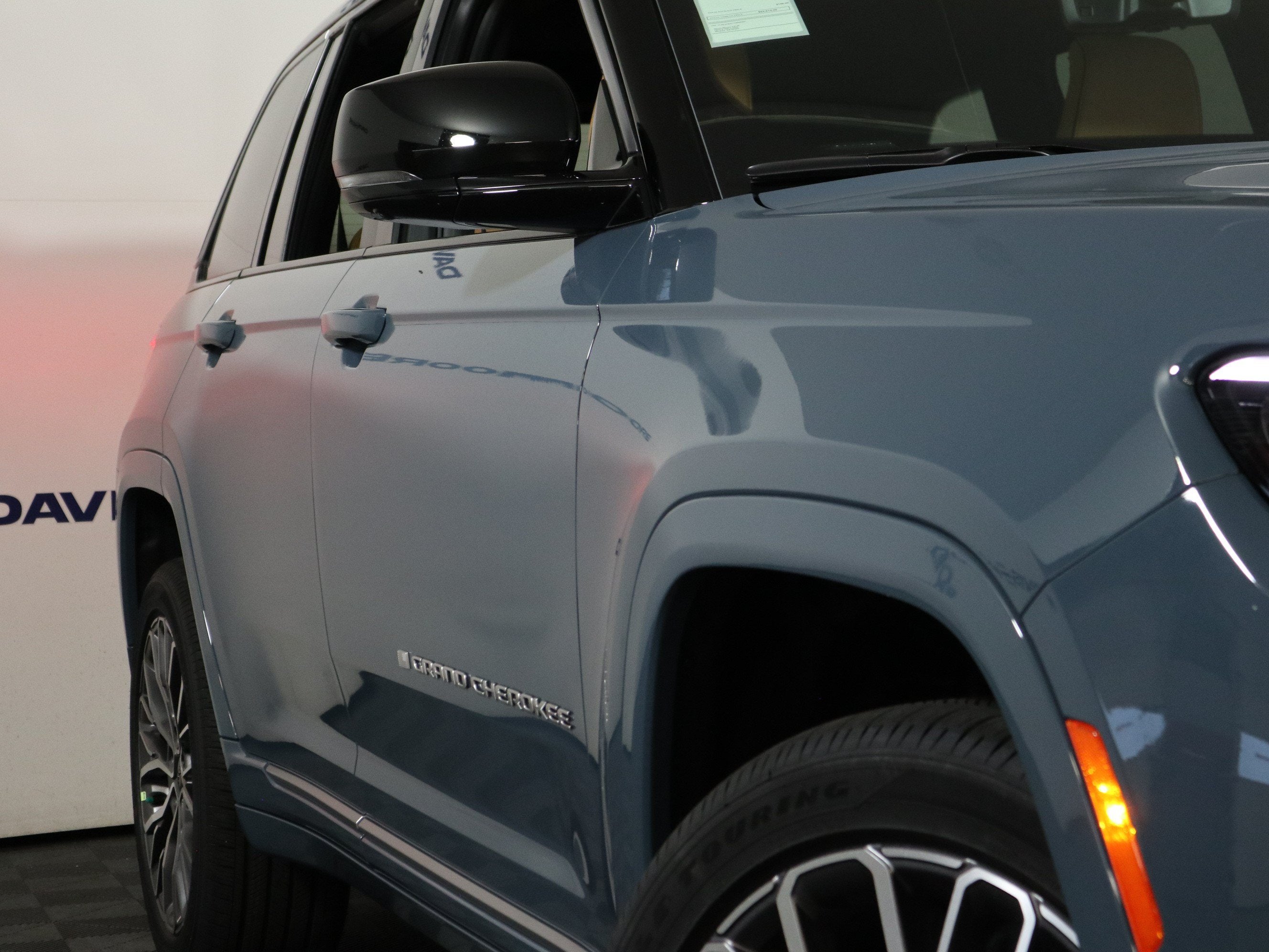 2026 Jeep Grand Cherokee Summit