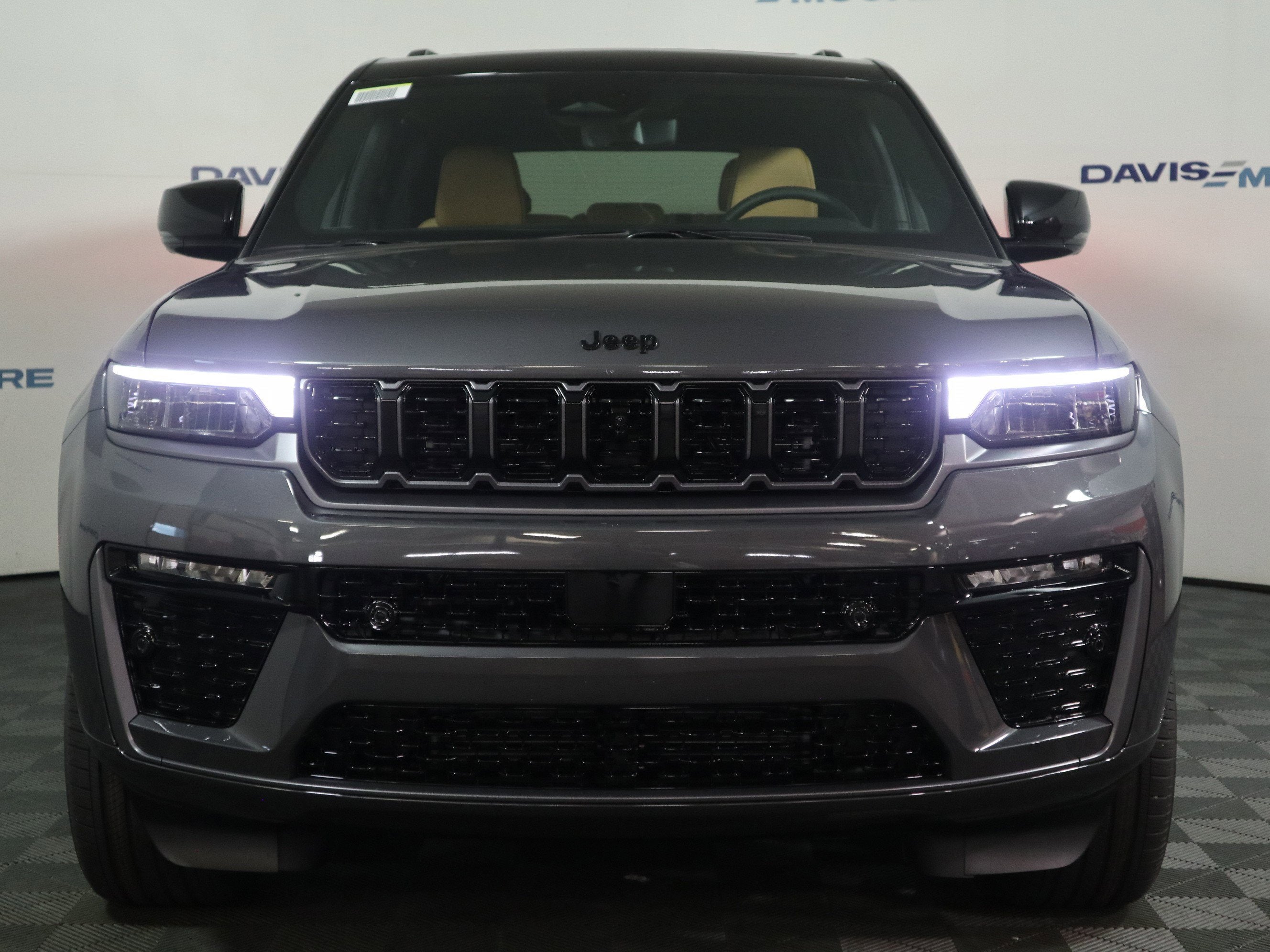 2026 Jeep Grand Cherokee Summit