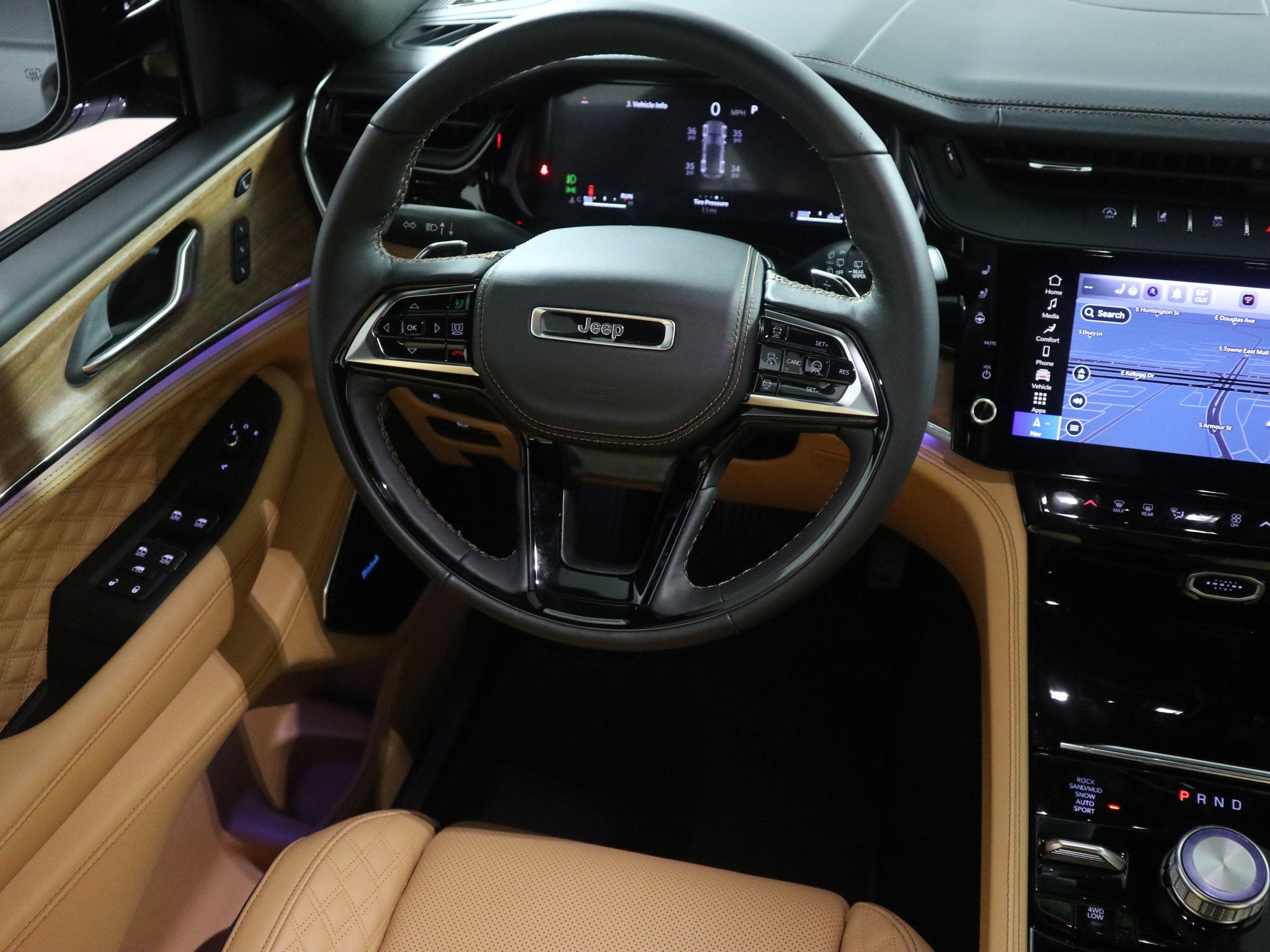 2026 Jeep Grand Cherokee Summit