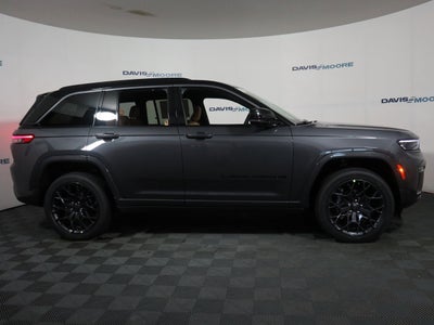 2026 Jeep Grand Cherokee Summit