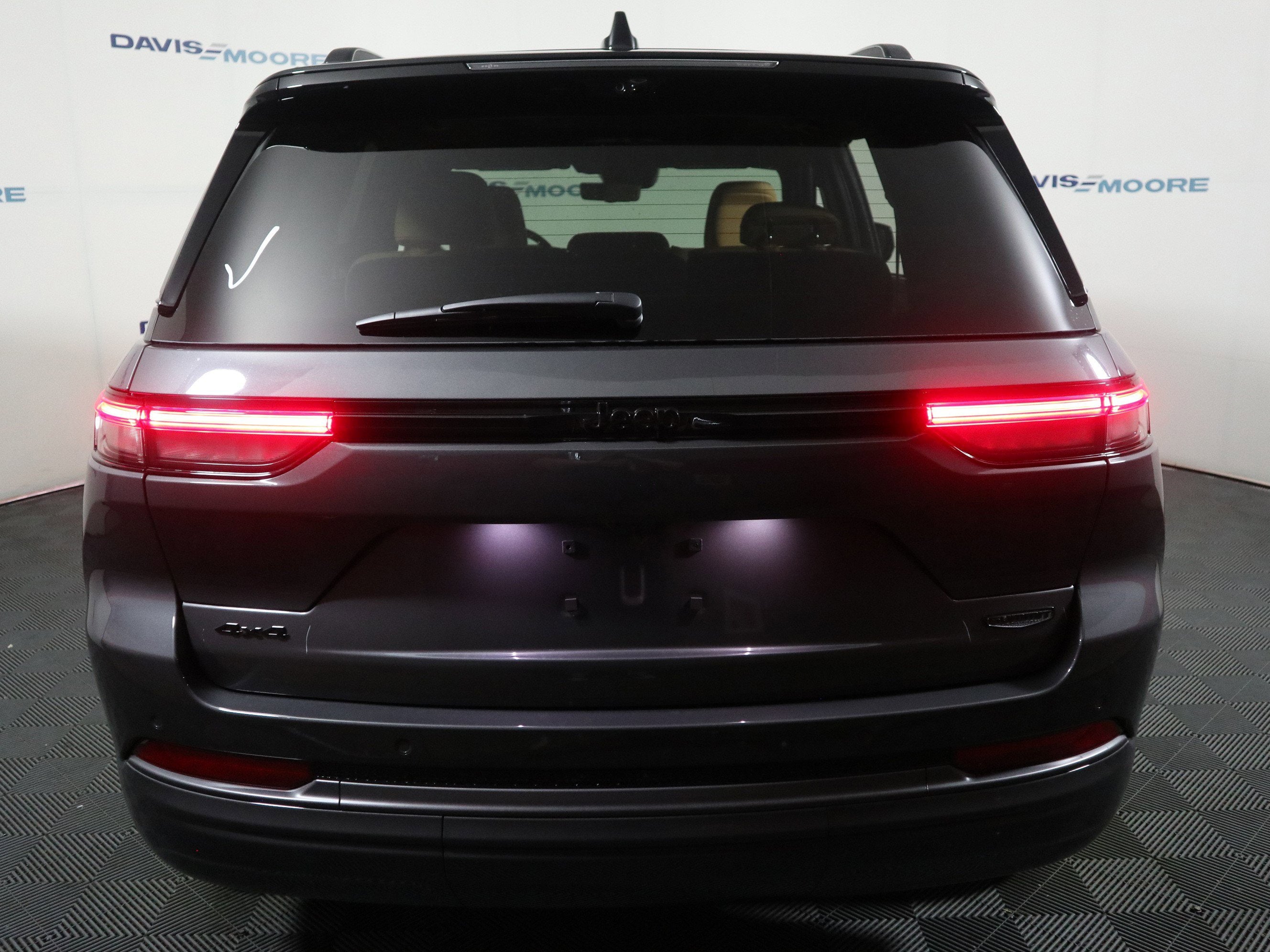 2026 Jeep Grand Cherokee Summit
