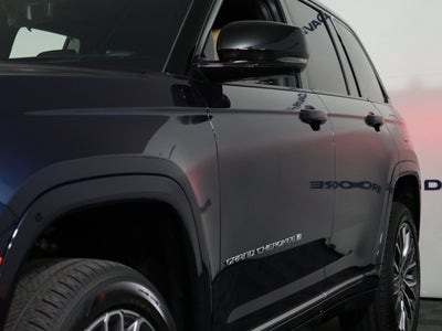 2027 Jeep Grand Cherokee Summit