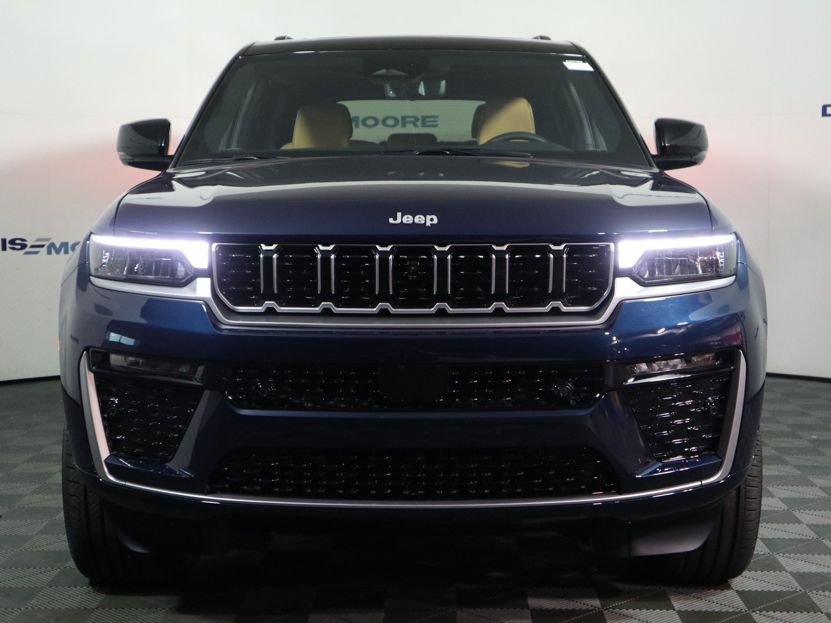 2027 Jeep Grand Cherokee Summit